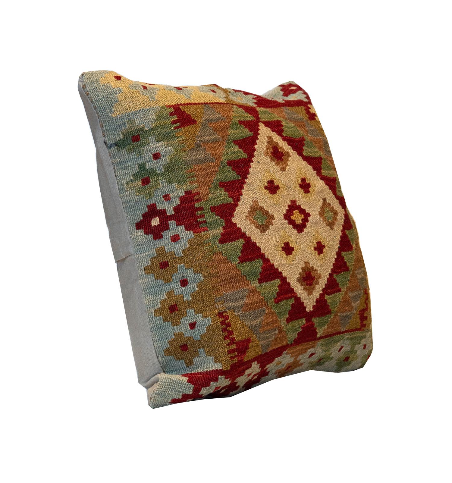 Late 20th Century Geometric Kilim Cushion Cover Beige Red Wool Handmade Scatter Pillow