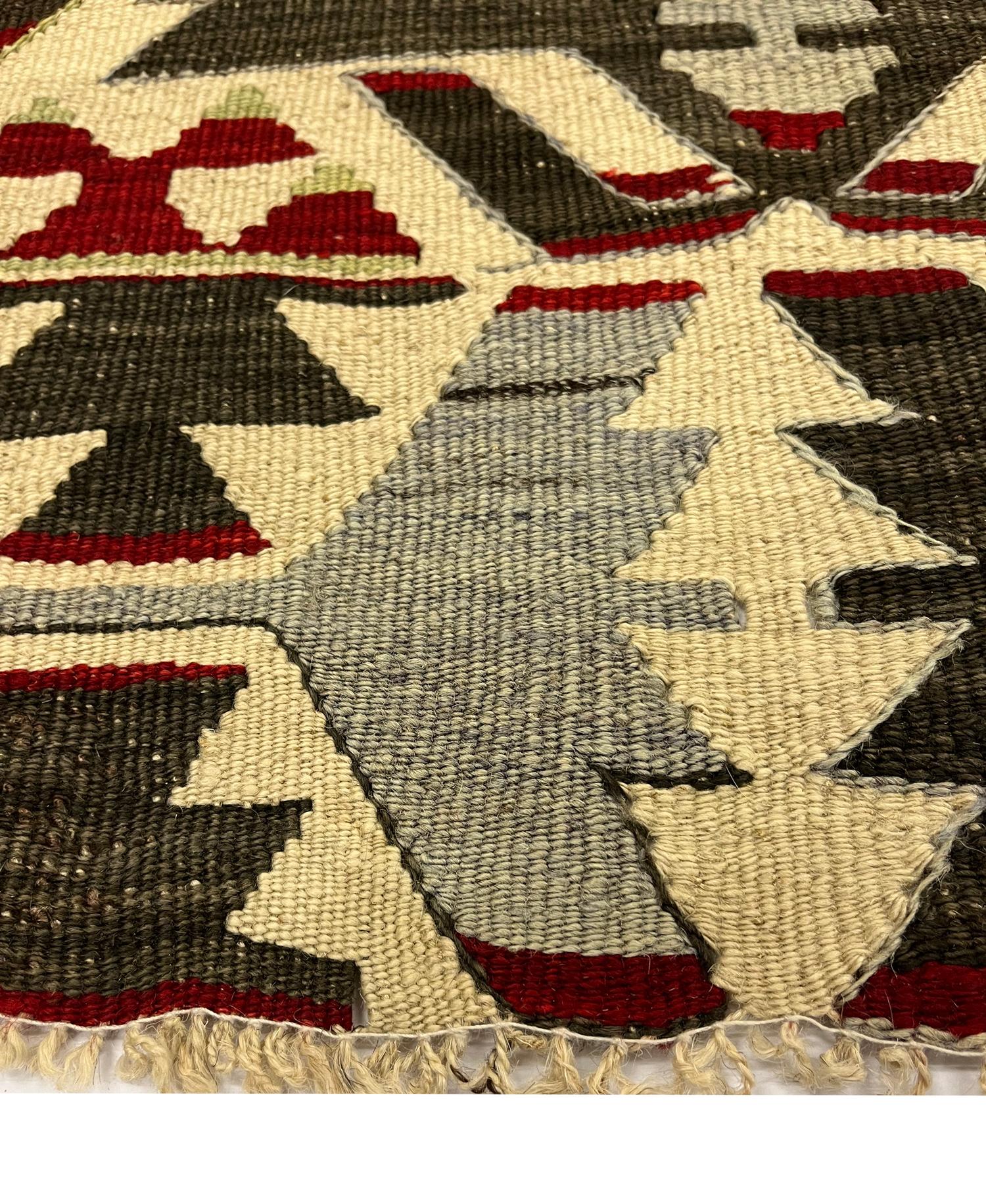 Wool Geometric Kilim Rug Antique Traditional Handmade Carpet Area Rug For Sale