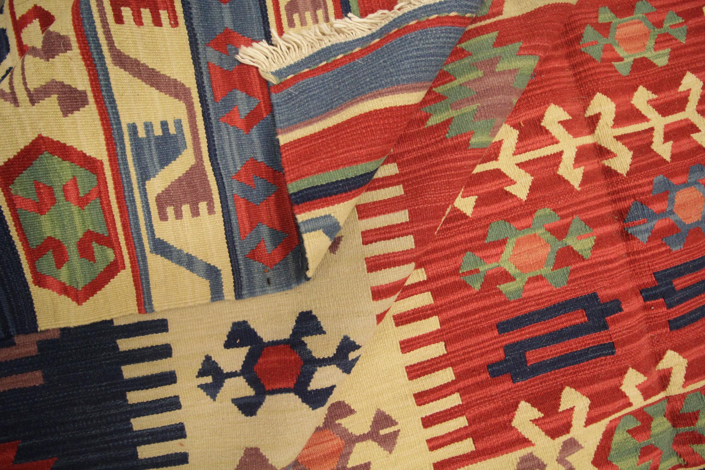 Woven Geometric Kilim Rug Caucasian Design Cream Blue Wool Area Rug For Sale