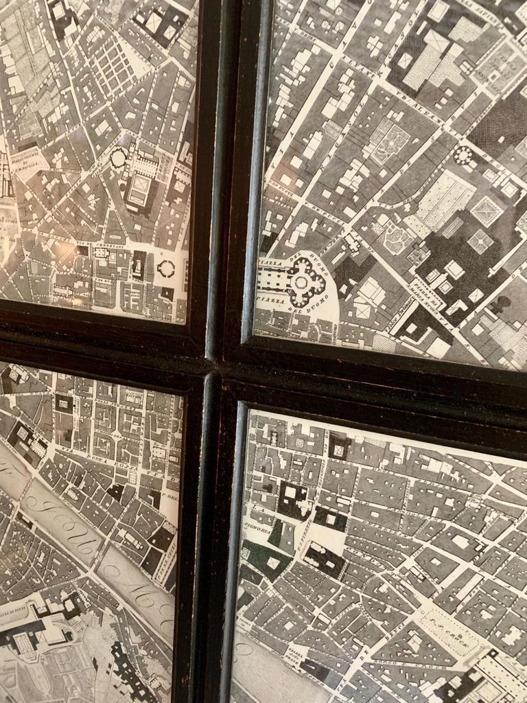 Carte géométrique de Florence avec cadre laqué noir Reproduction de carte ancienne en vente 2