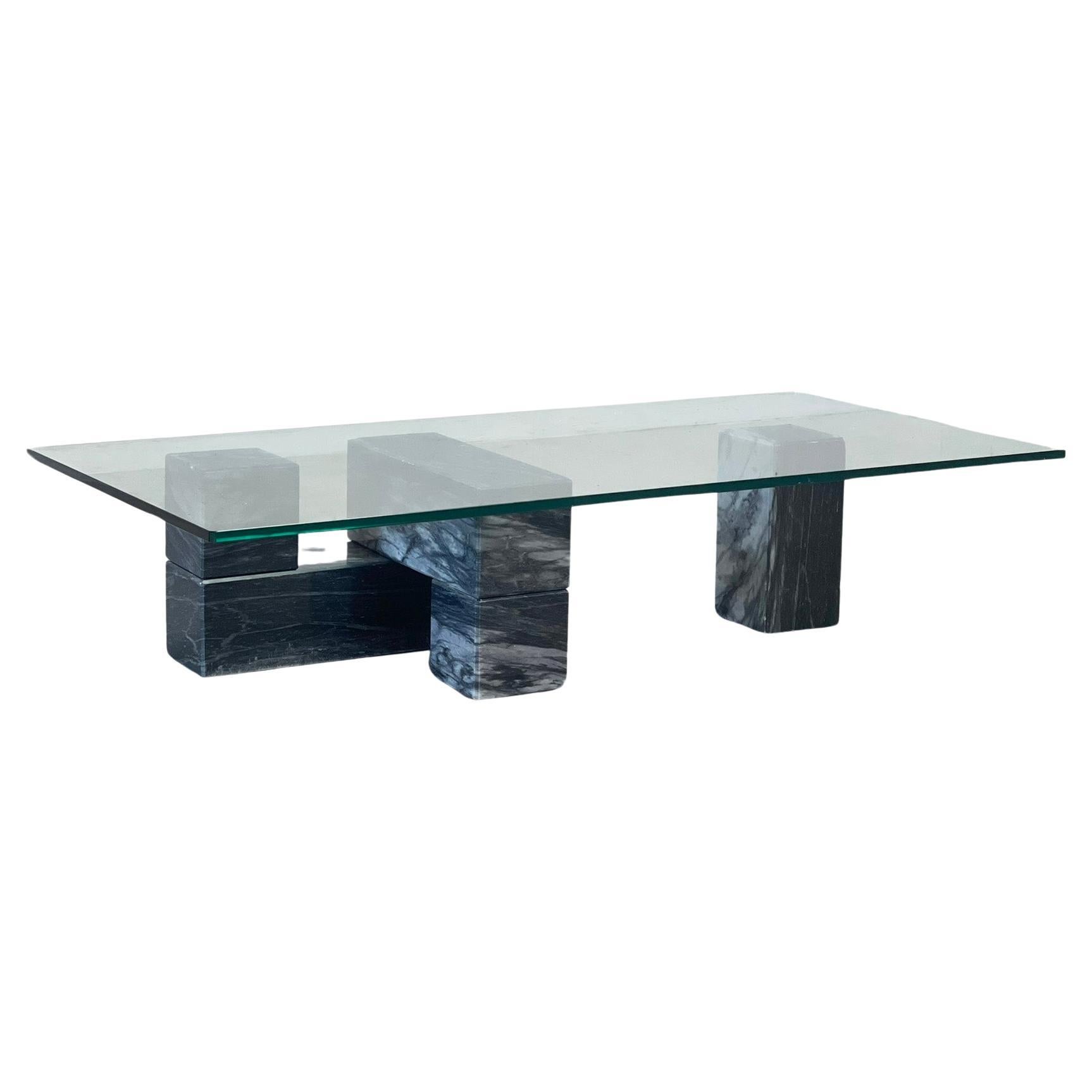 Geometric marble and glass coffee table For Sale