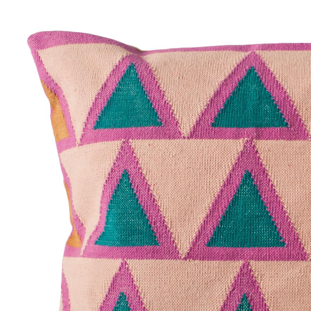 This pillow has been handwoven by artisans in Rajasthan, India, using a traditional weaving technique which is native to this region.

The purchase of this handcrafted pillow helps to support the artisans and preserve their craft.

We have used