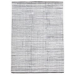 Geometrischer moderner weißer und schwarzer handgefertigter Wollteppich im marokkanischen Stil