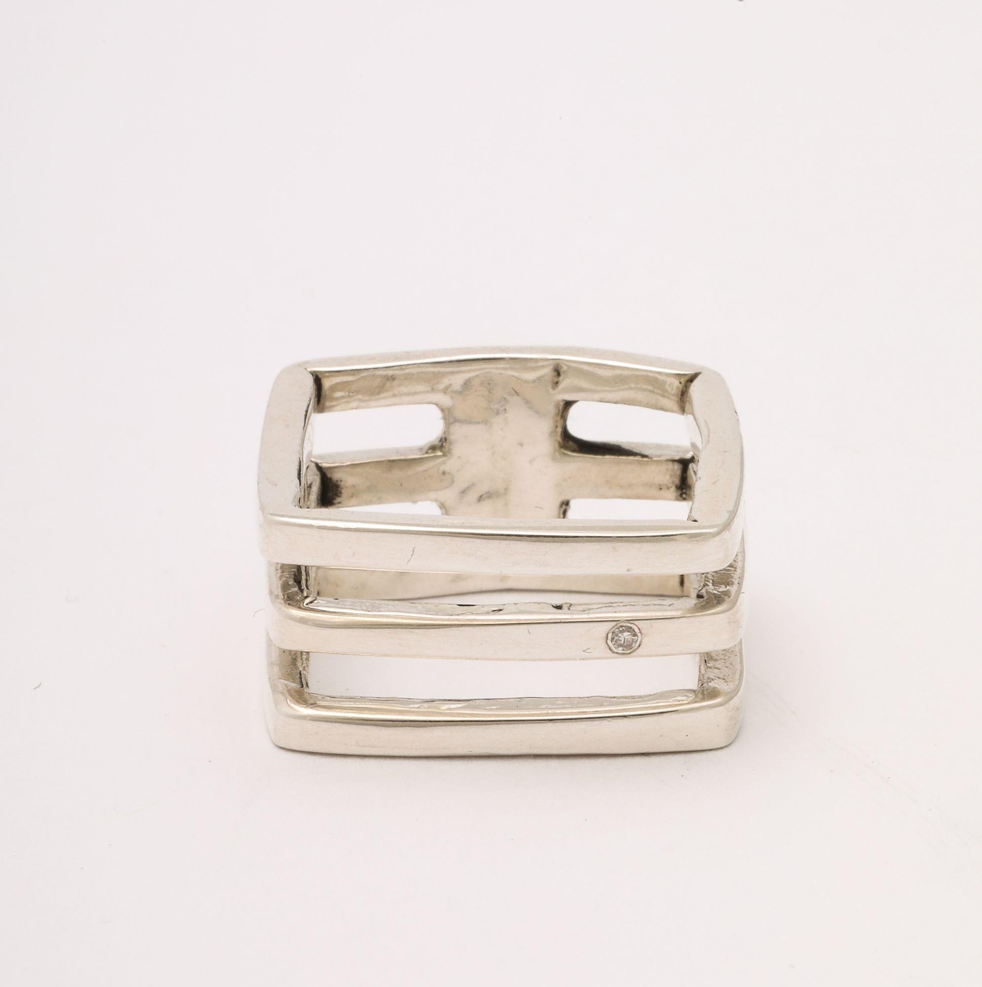 Anillo Geométrico Modernista Cuadrado de Plata de Ley con Diamantes en venta 1