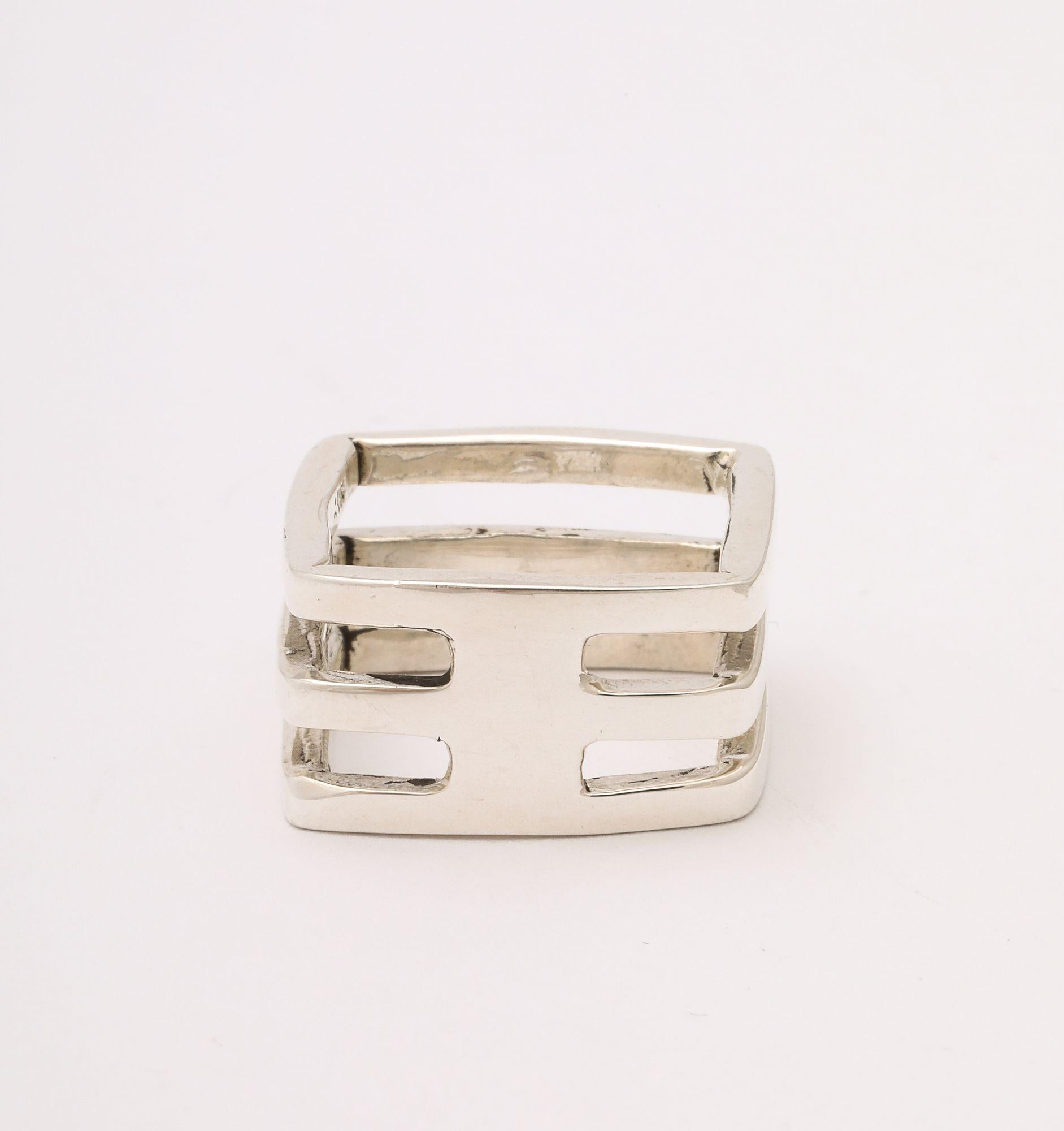 Anillo Geométrico Modernista Cuadrado de Plata de Ley con Diamantes en venta 4