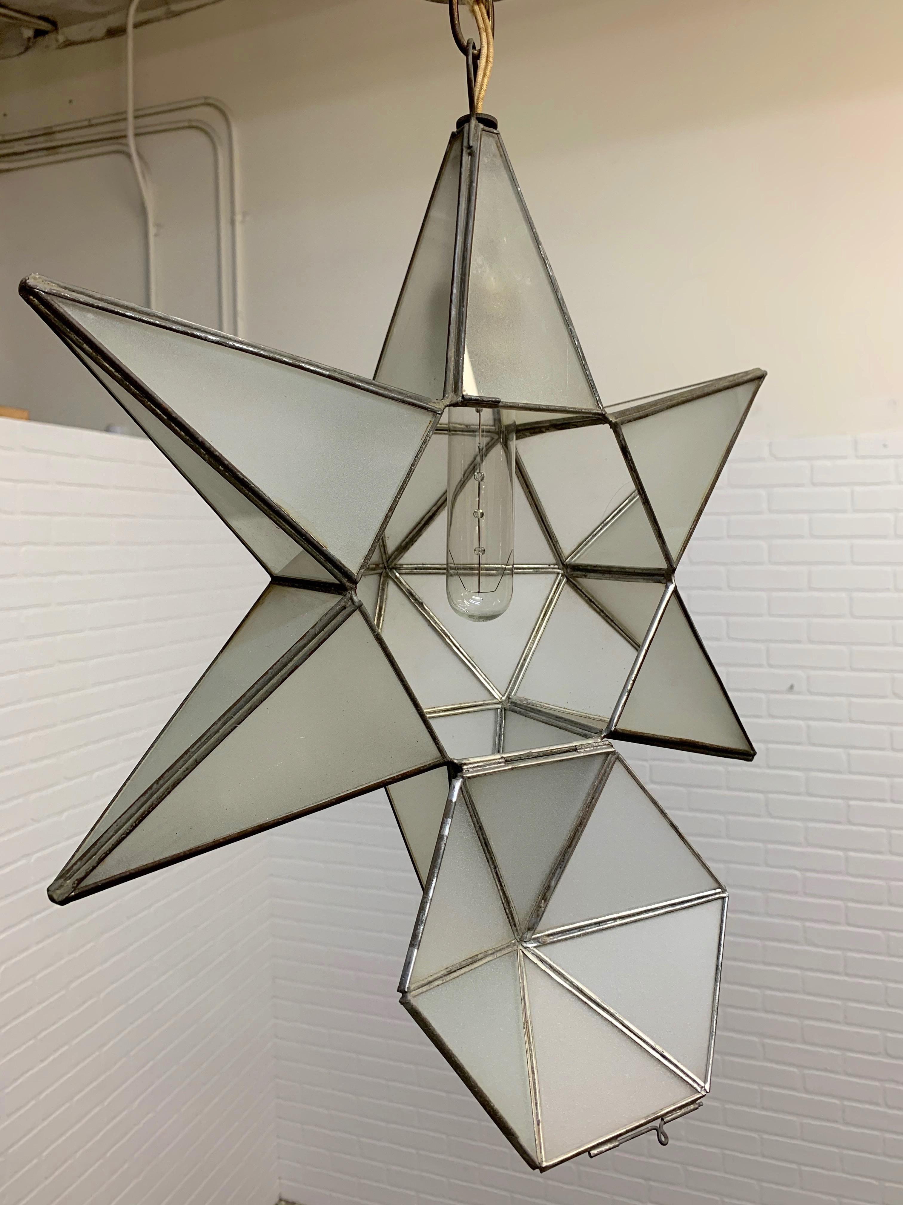 Geometric Moravian Star Pendant Lamp 2