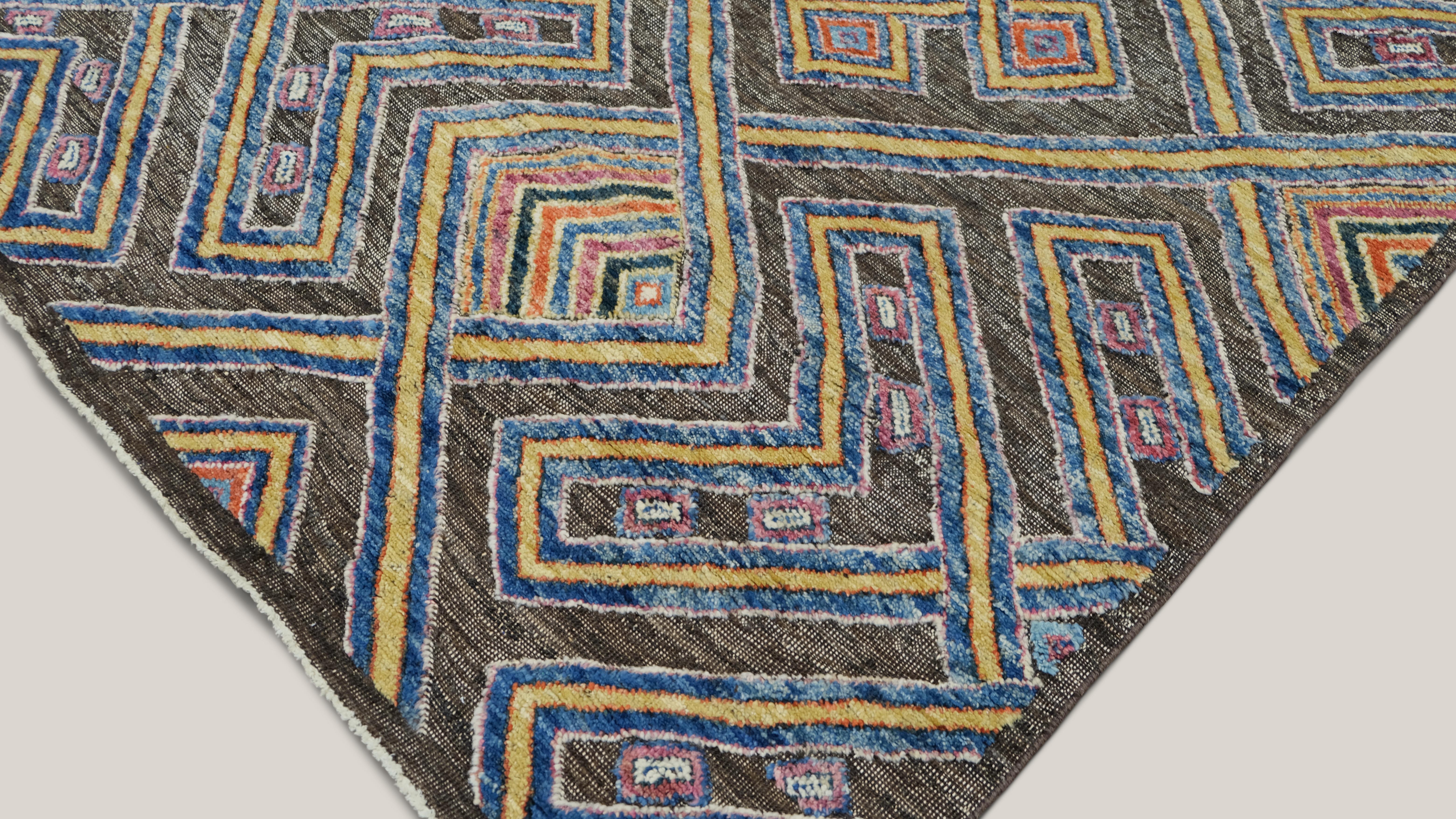 Annodato a mano Tappeto geometrico multicolore su base marrone in lana 9'2''x11'10'' in vendita