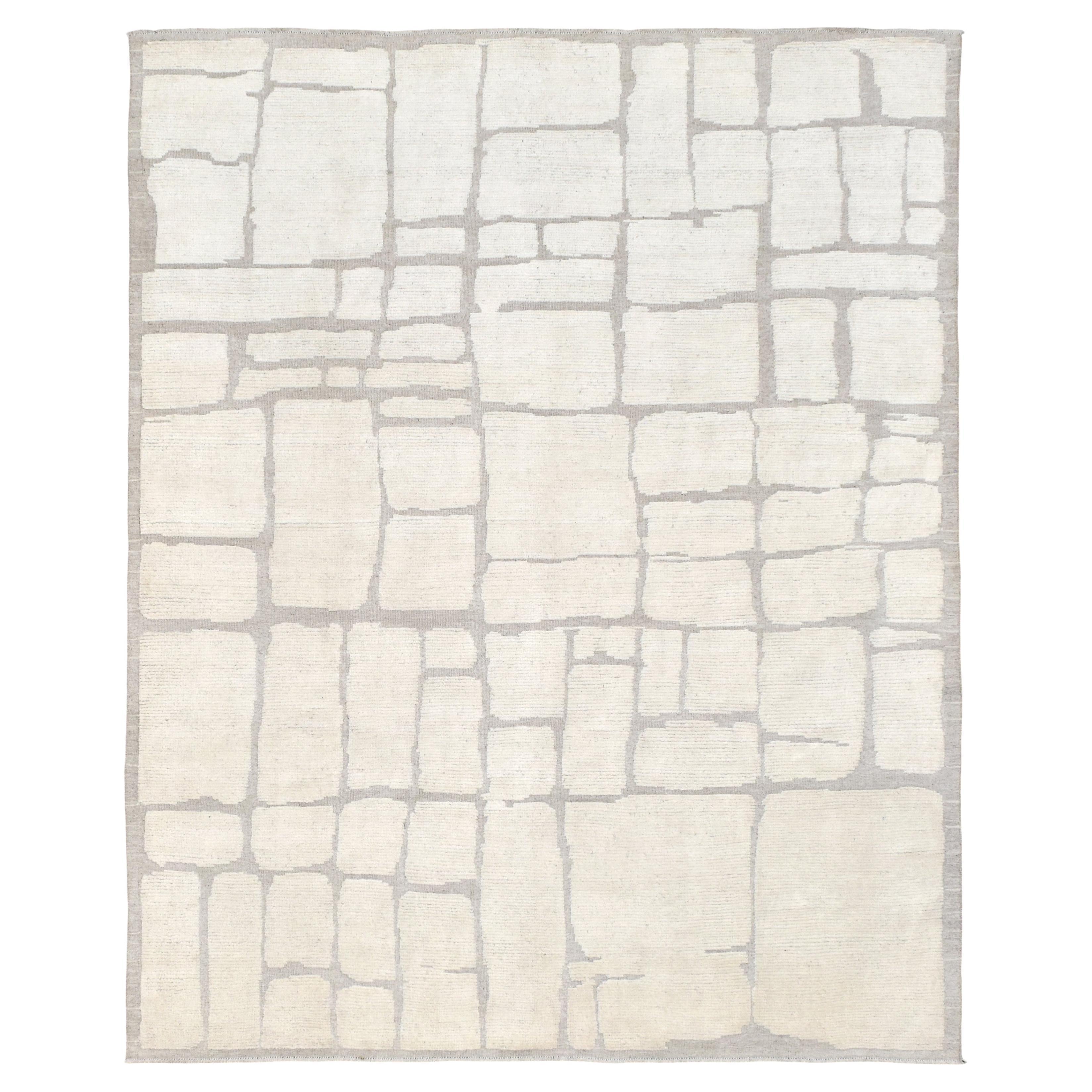 Geometric Neutral Toned Wool Rug 9'5''x11'6'' For Sale