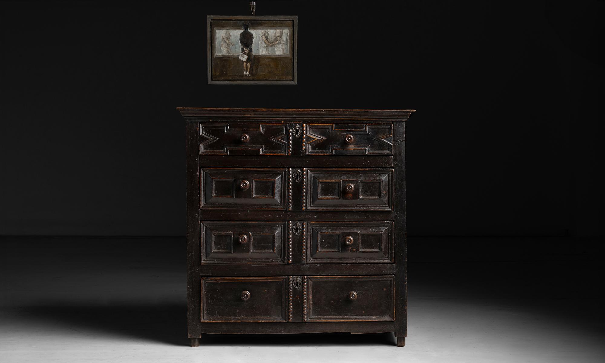 Geometric Oak Chest

England circa 1690

North country chest in original paint.

39.25