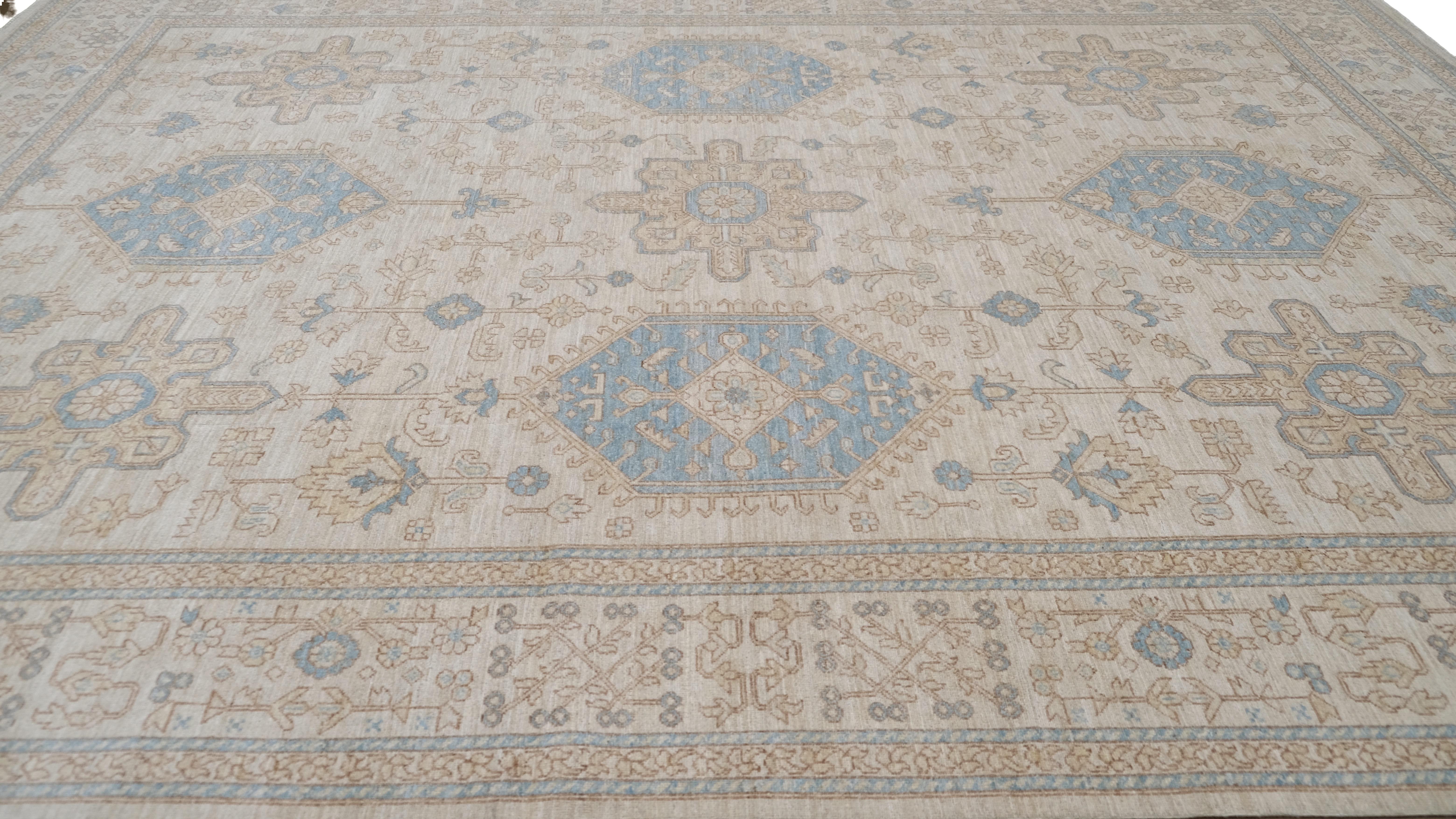 Alfombra de lana geométrica Oushak azul y beige 9'11''x13'6'' Anudado a mano en venta