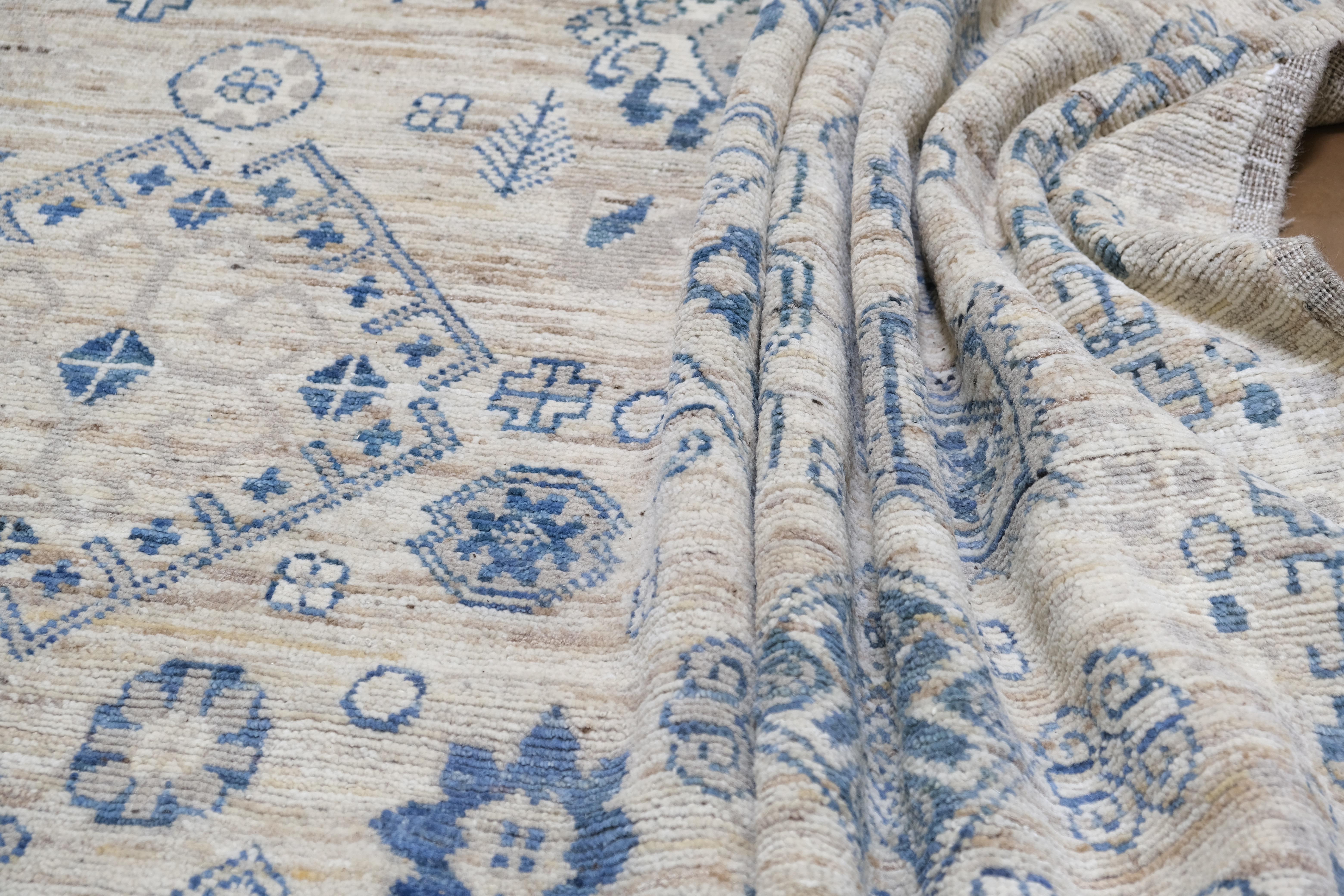 Hand-Knotted Geometric Oushak Wool Rug 7'10''x11' For Sale