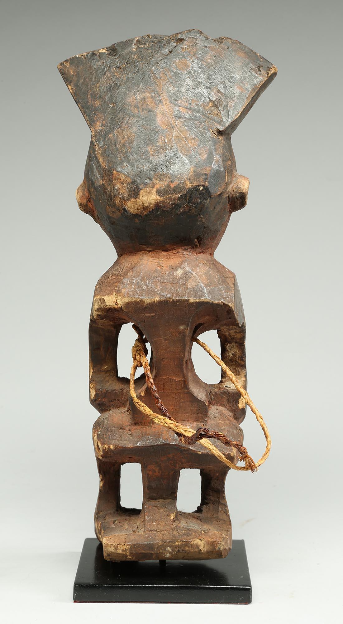 Hand-Carved Geometric Painted Standing Mbole Figure, DRC, Early 20th Century Cubist Form For Sale