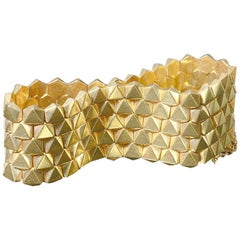 Geometric Pattern French Gold Bracelet