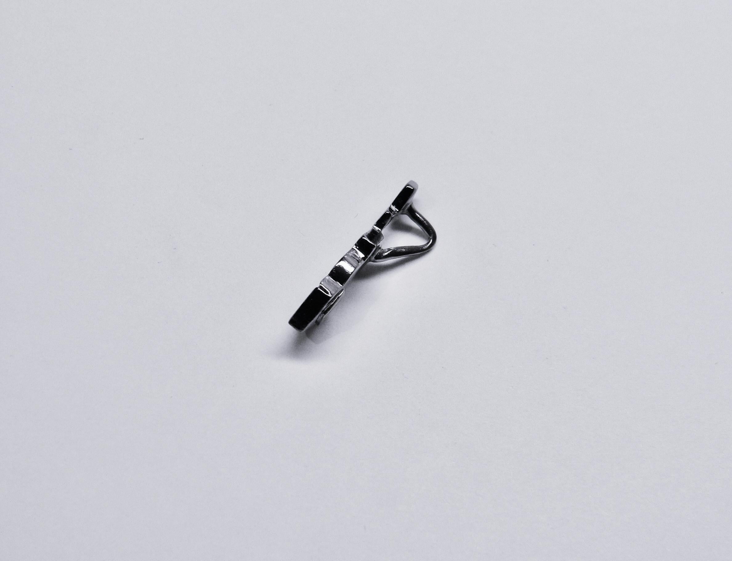 Women's or Men's Geometric pattern Pendant A, Sterling Silver, Black Rhodium-Plated For Sale