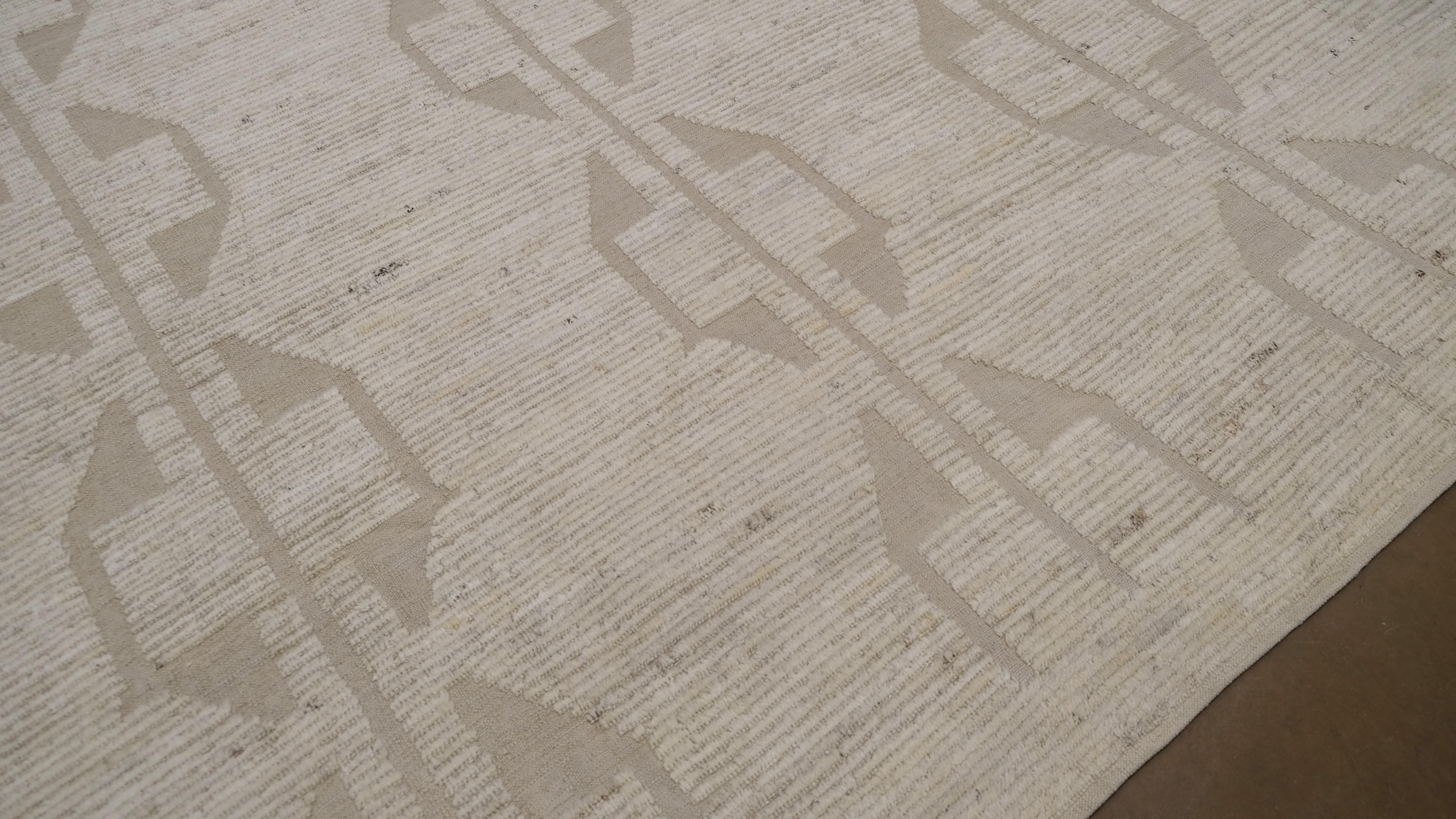 Contemporary Geometric Pattern with subtle Abstract Linear Motifs Ivory Wool Rug 9'4''x11'8'' For Sale