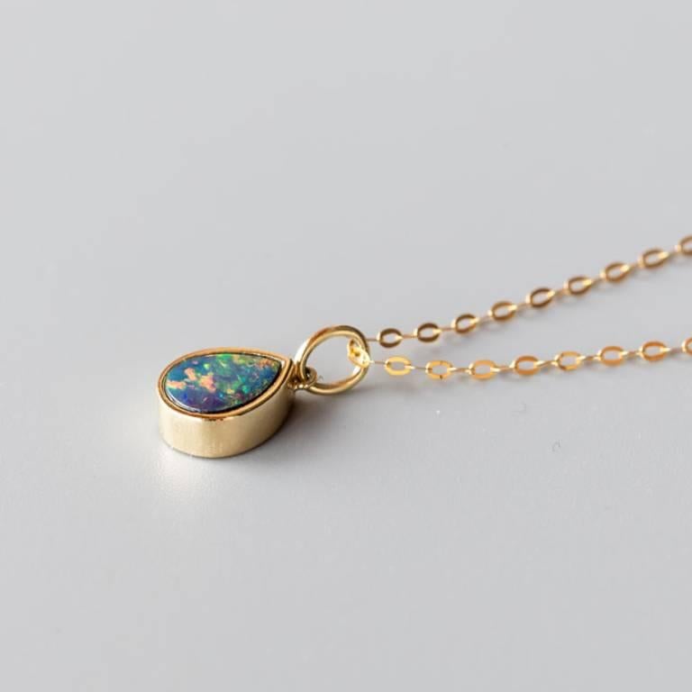 Women's or Men's Geometric Pear Shaped Australian Doublet Opal Pendant 14k Yellow Gold For Sale