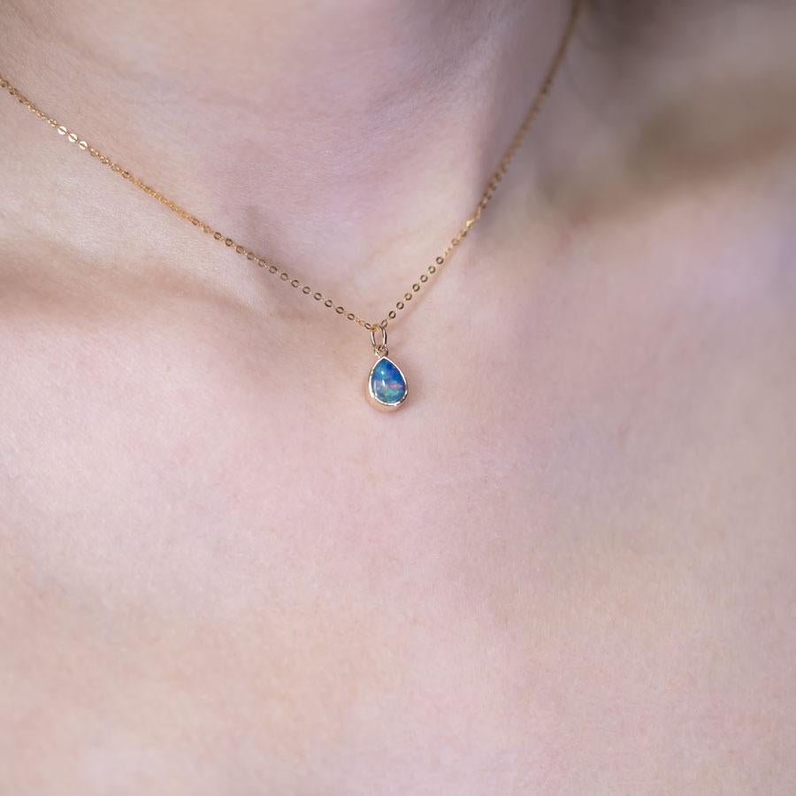 Geometric Pear Shaped Australian Doublet Opal Pendant 14k Yellow Gold For Sale 1