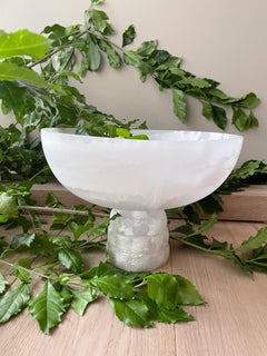 Geometric Pedestal Bowl in White and Pearl Marbled Resin by Paola Valle
