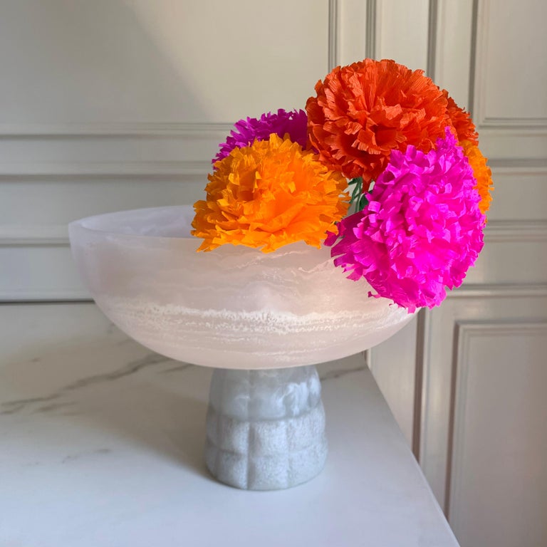 Geometric Pedestal Bowl in White and Pearl Marbled Resin by Paola Valle