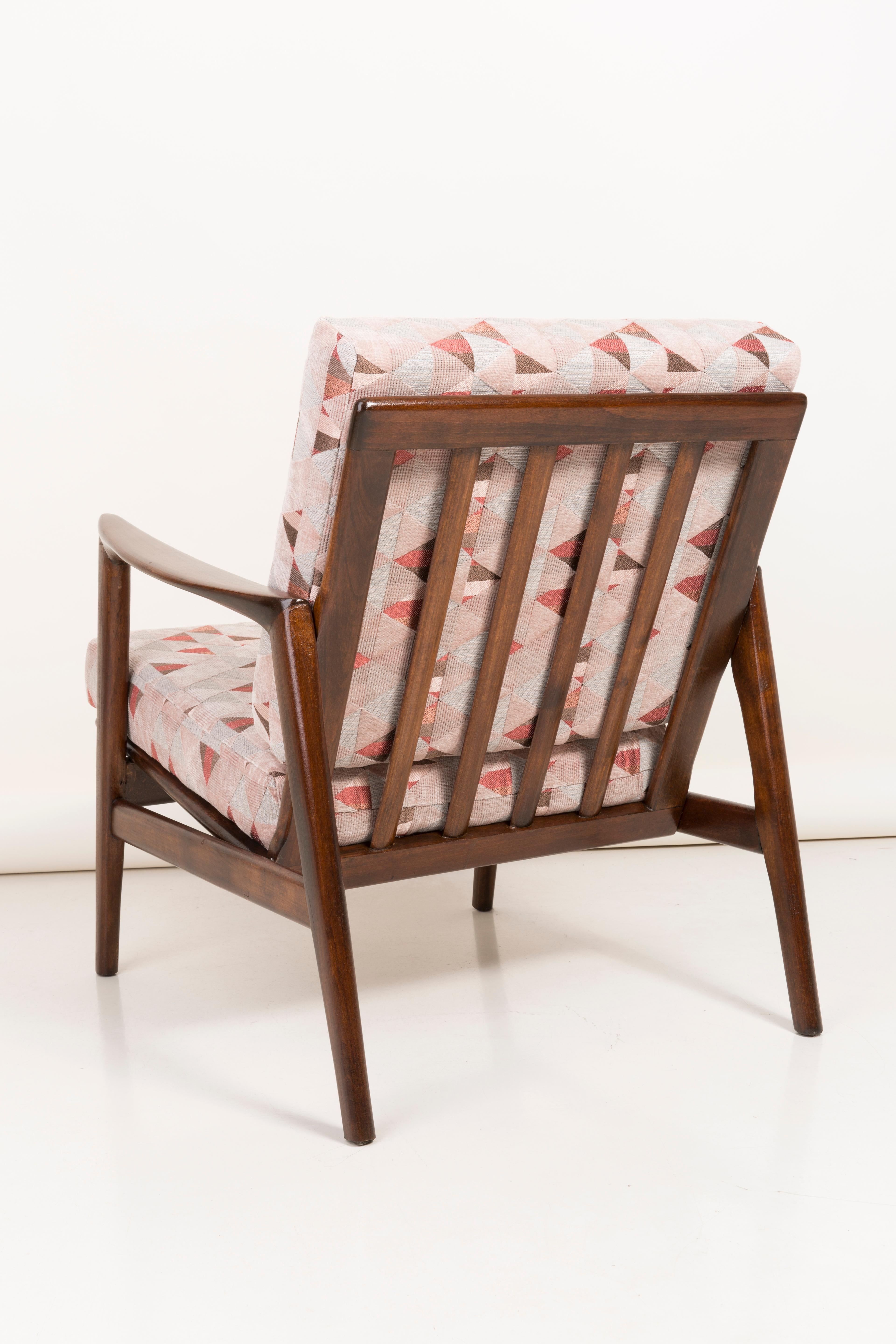 Mid-Century Modern Geometric Pink Print Velvet Armchair, 1960s, Poland For Sale