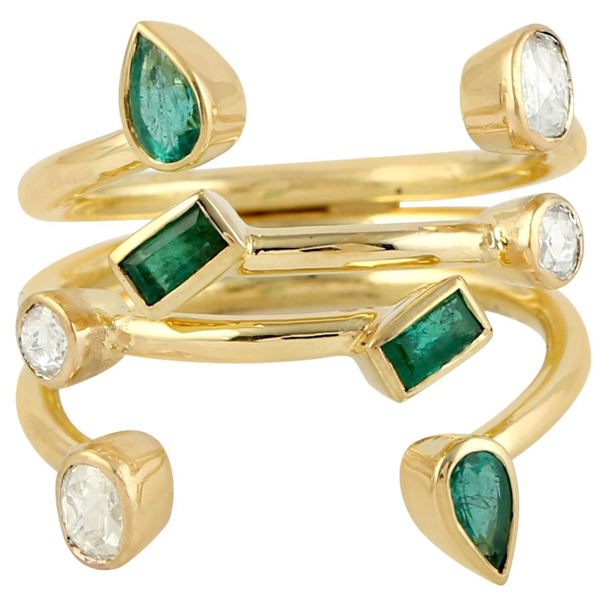 Geometric Ring With Emerald & Diamonds In 18k Yellow Gold