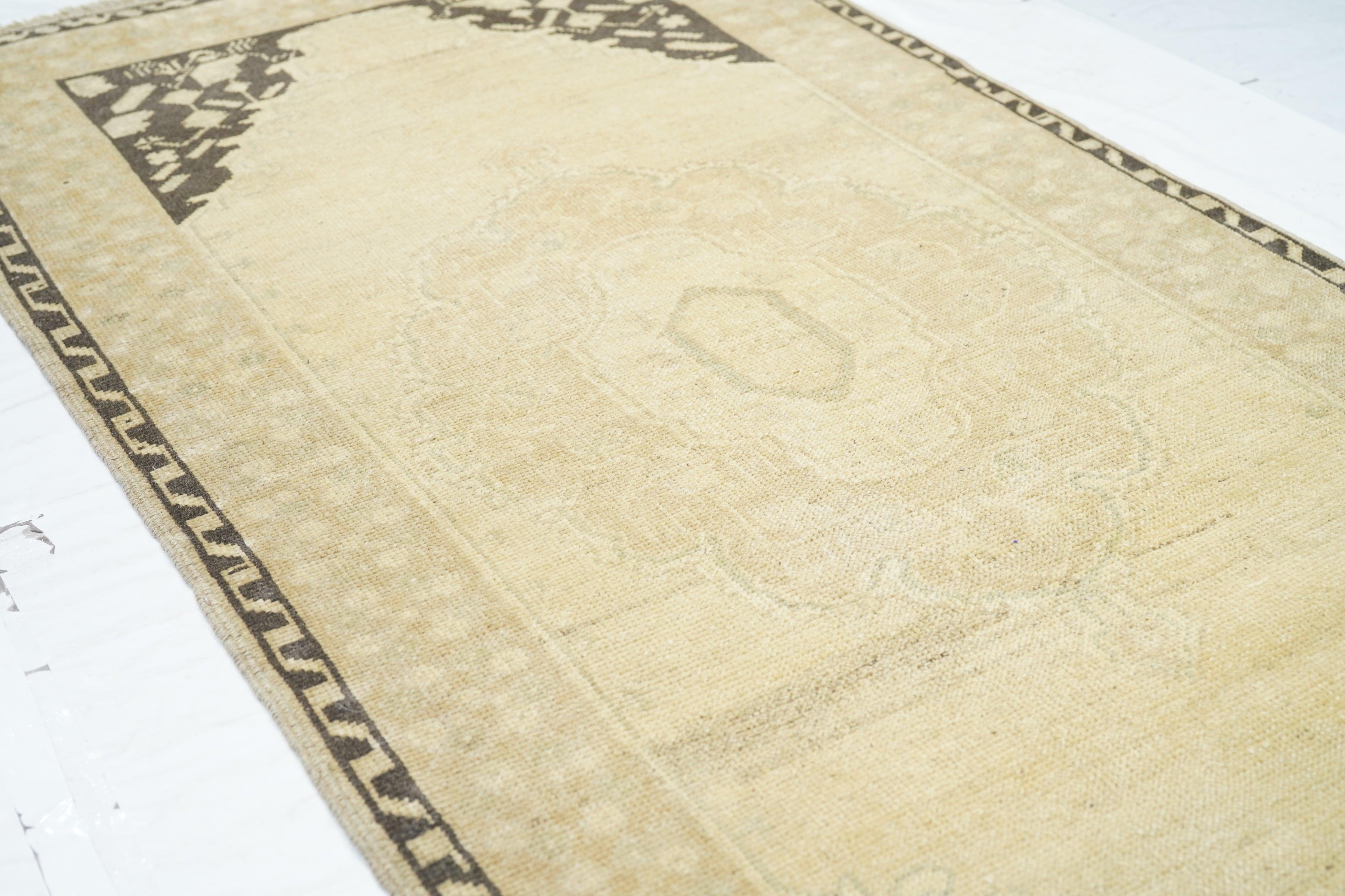 Geometrischer Teppich 2'11'' x 5'10'' (Wolle) im Angebot