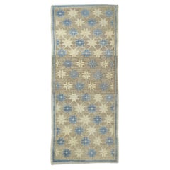 Geometric Rug 2'8'' x 6'9''