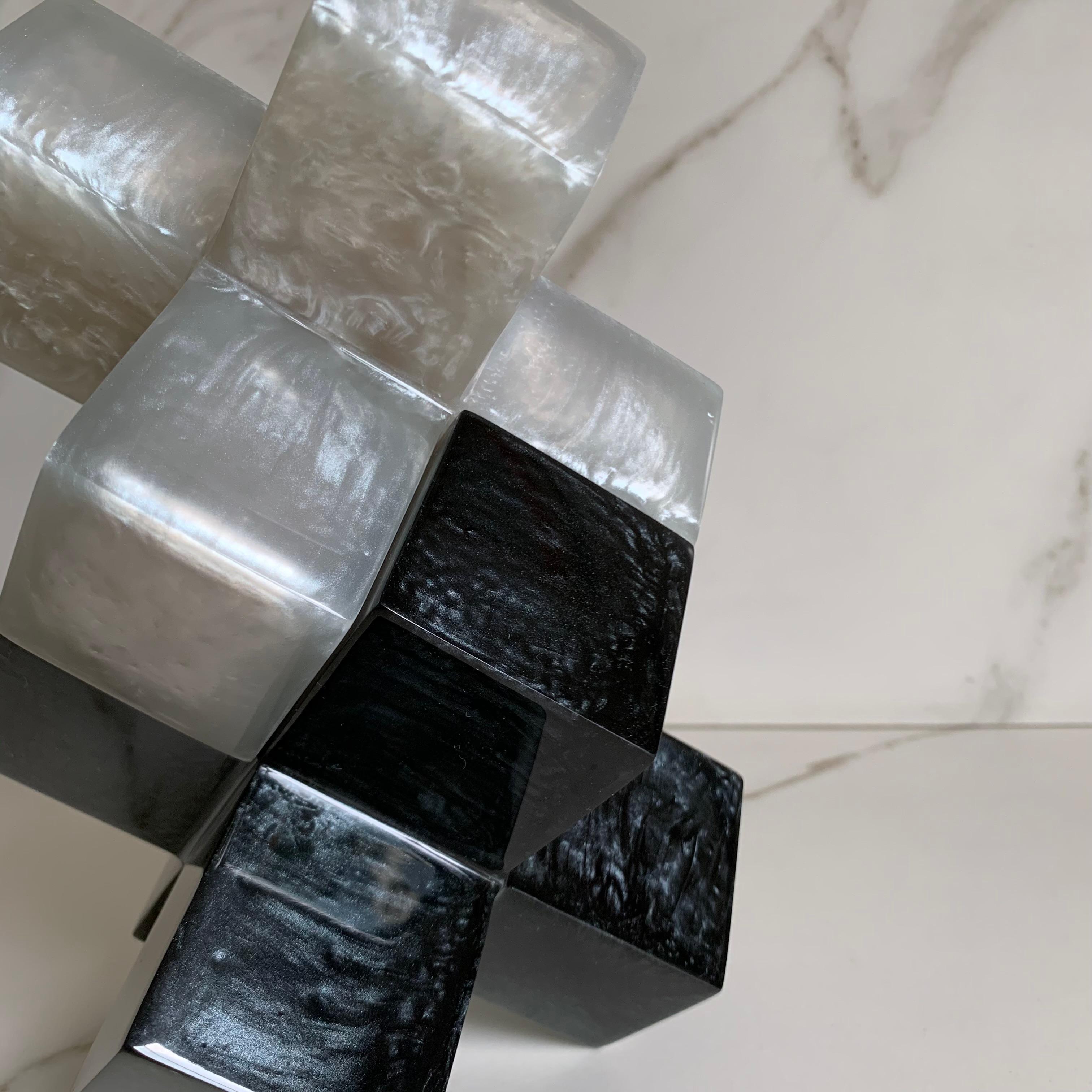 Cast Geometric Sculpture in Polished Black Pearl Resin by Paola Valle For Sale