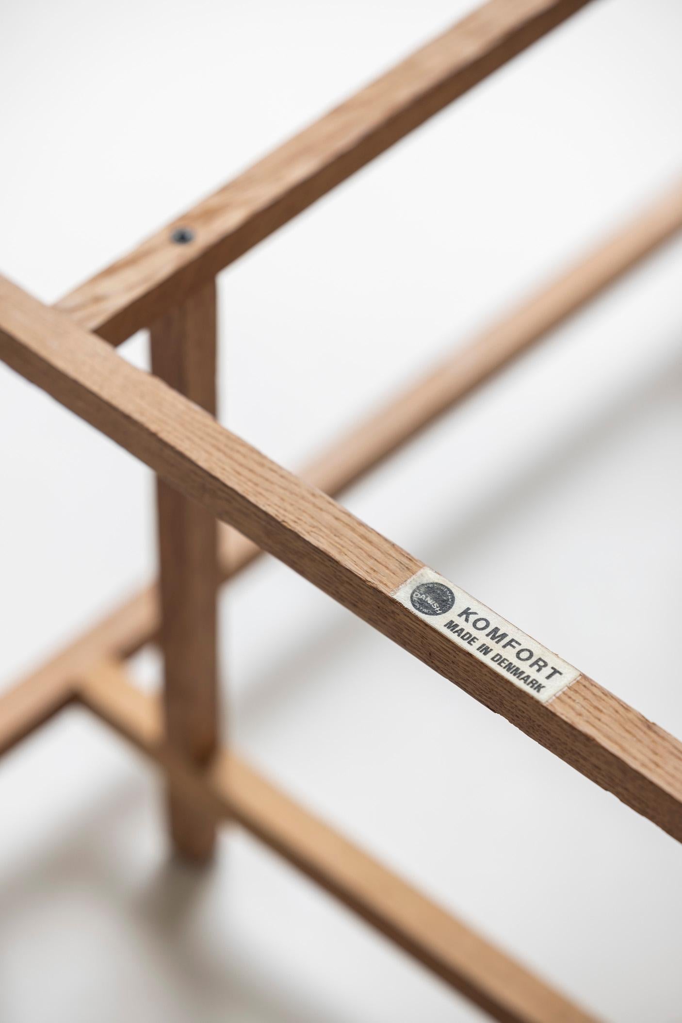 Geometric side table by Henning Nørgaard for Komfort Møbler, DK 1970s. For Sale 10
