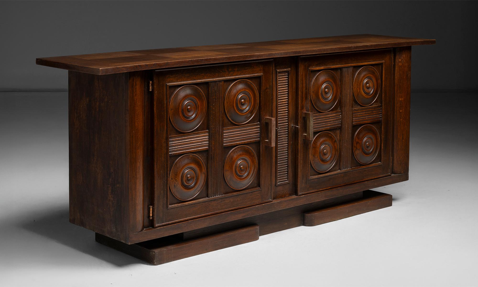 Geometric Sideboard, France circa 1940 (Geschnitzt) im Angebot