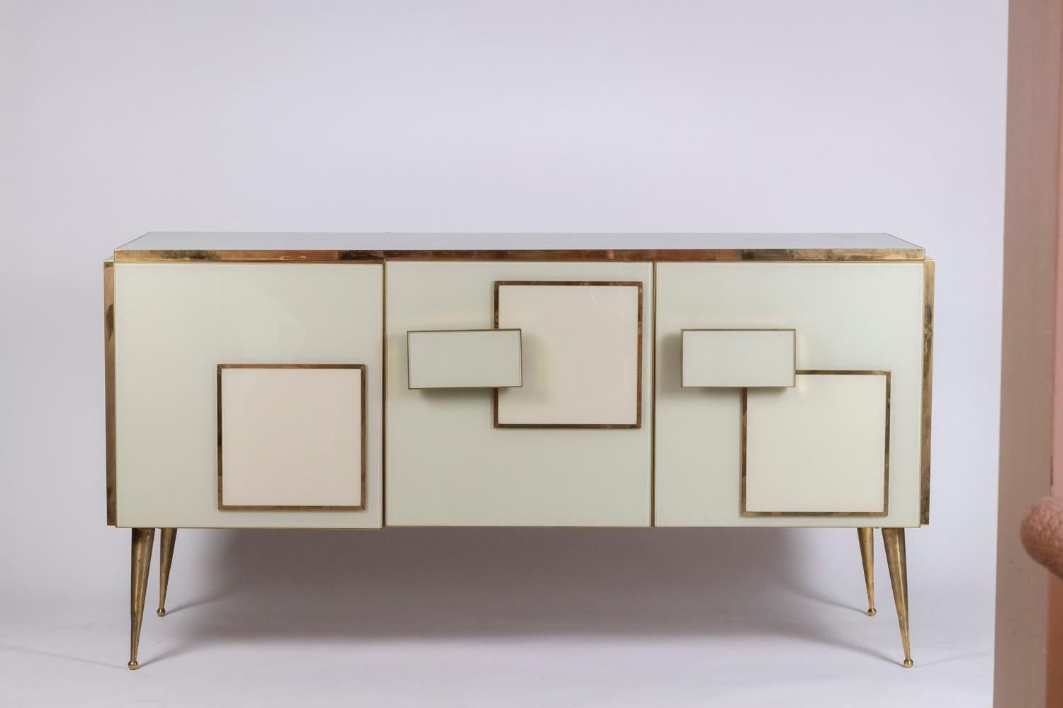 Geometric sideboard in glass and gilded brass. Contemporary Italian work. For Sale 6