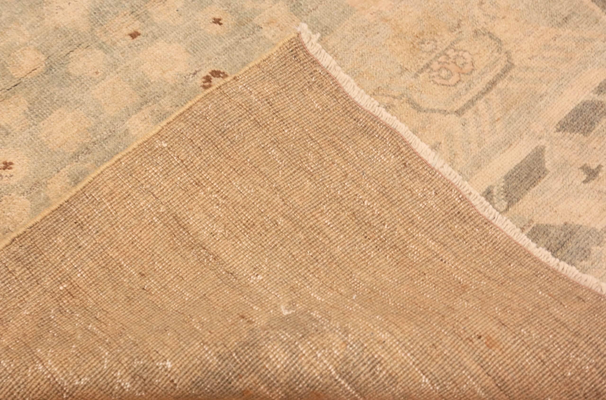 Geometrischer antiker persischer Bidjar-Teppich.4 ft 10 in x 8 ft 9 in (20. Jahrhundert) im Angebot