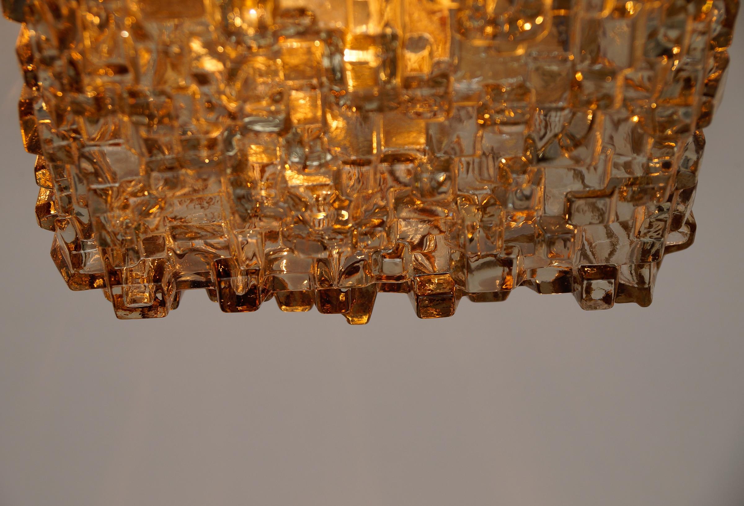 Lampada da parete a bolla geometrica in vetro fumé di Hoffmann Leuchten 1960s in vendita 6
