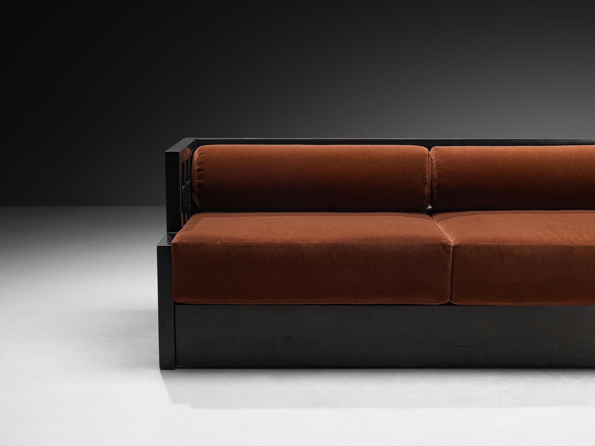 Geometric Sofa with Grid Framework in Black Lacquered Ash For Sale 3