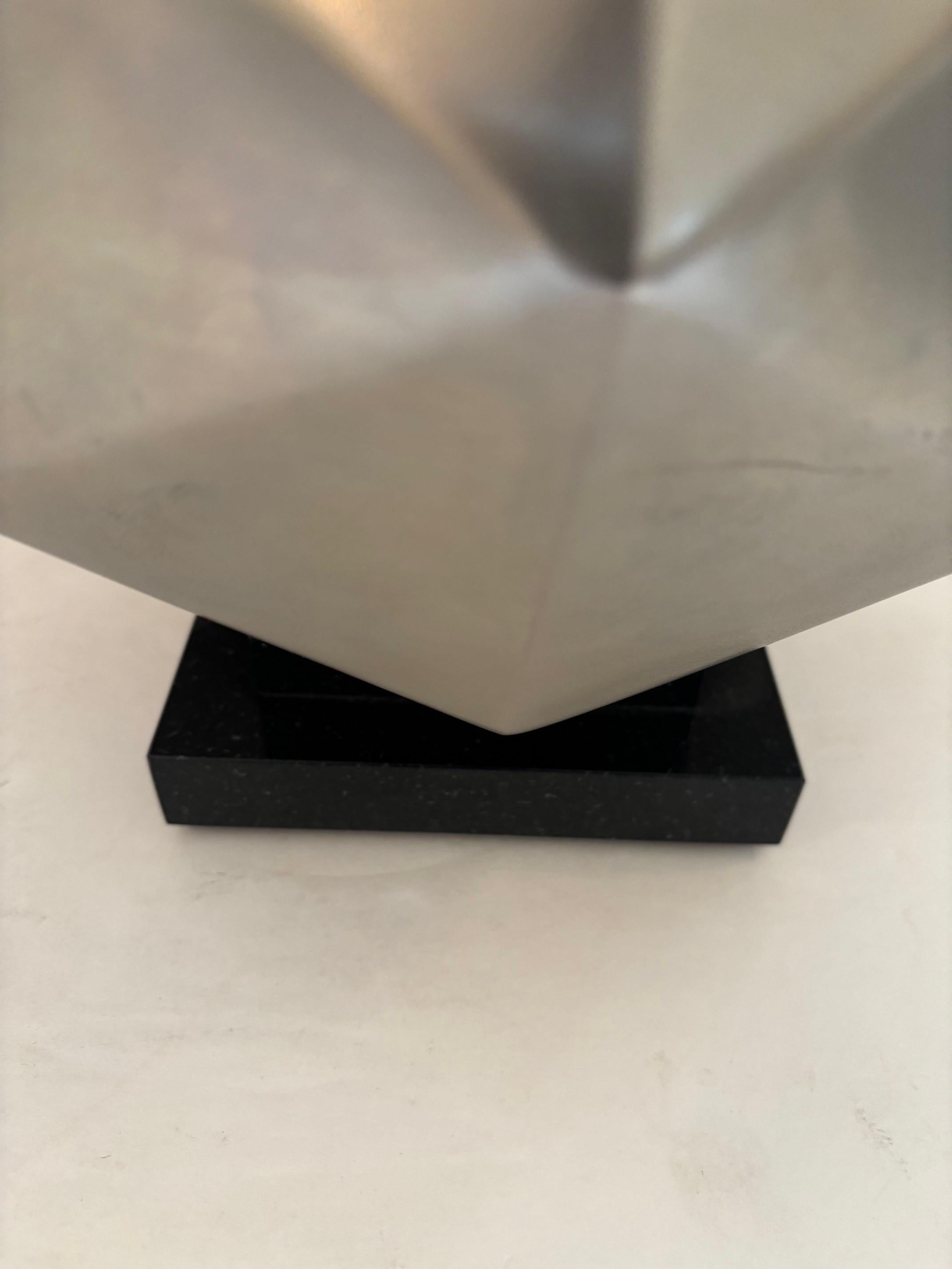 Vintage Matte Nickle Plated Mounted on Black Granite Base Geometric Sphere Lamp In Good Condition For Sale In Los Angeles, CA