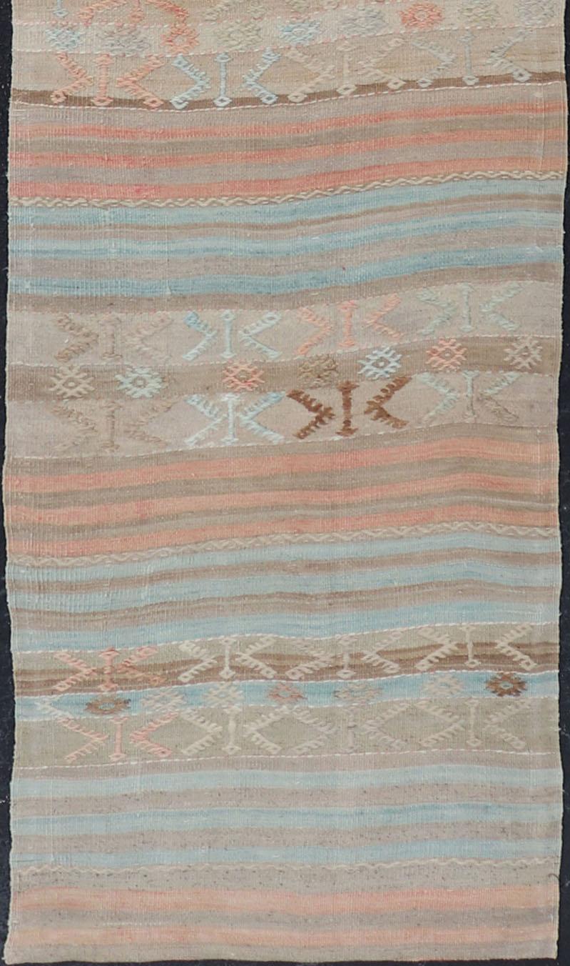 20th Century Geometric Stripe Vintage Turkish Kilim Flat-Weave Runner in Tan and Coral Color For Sale