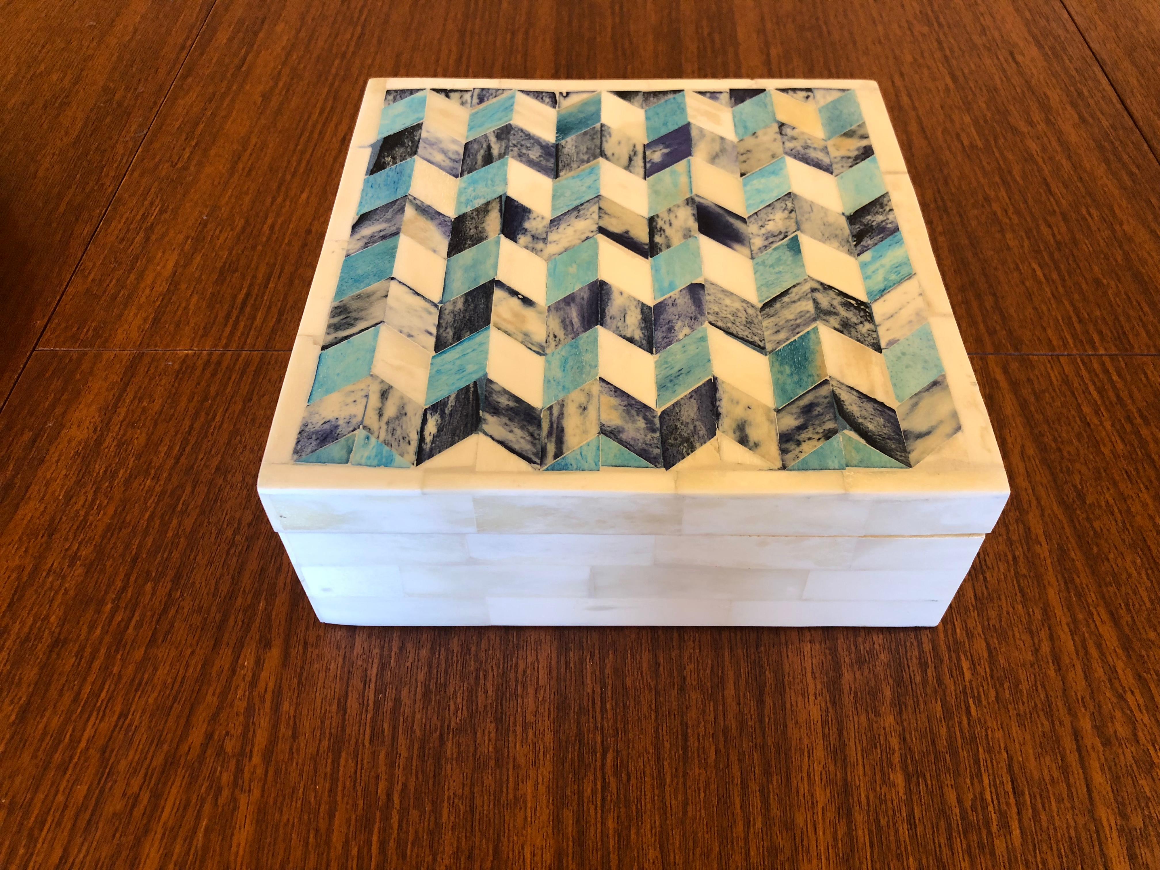 American Geometric Tessellated Stone Square Box