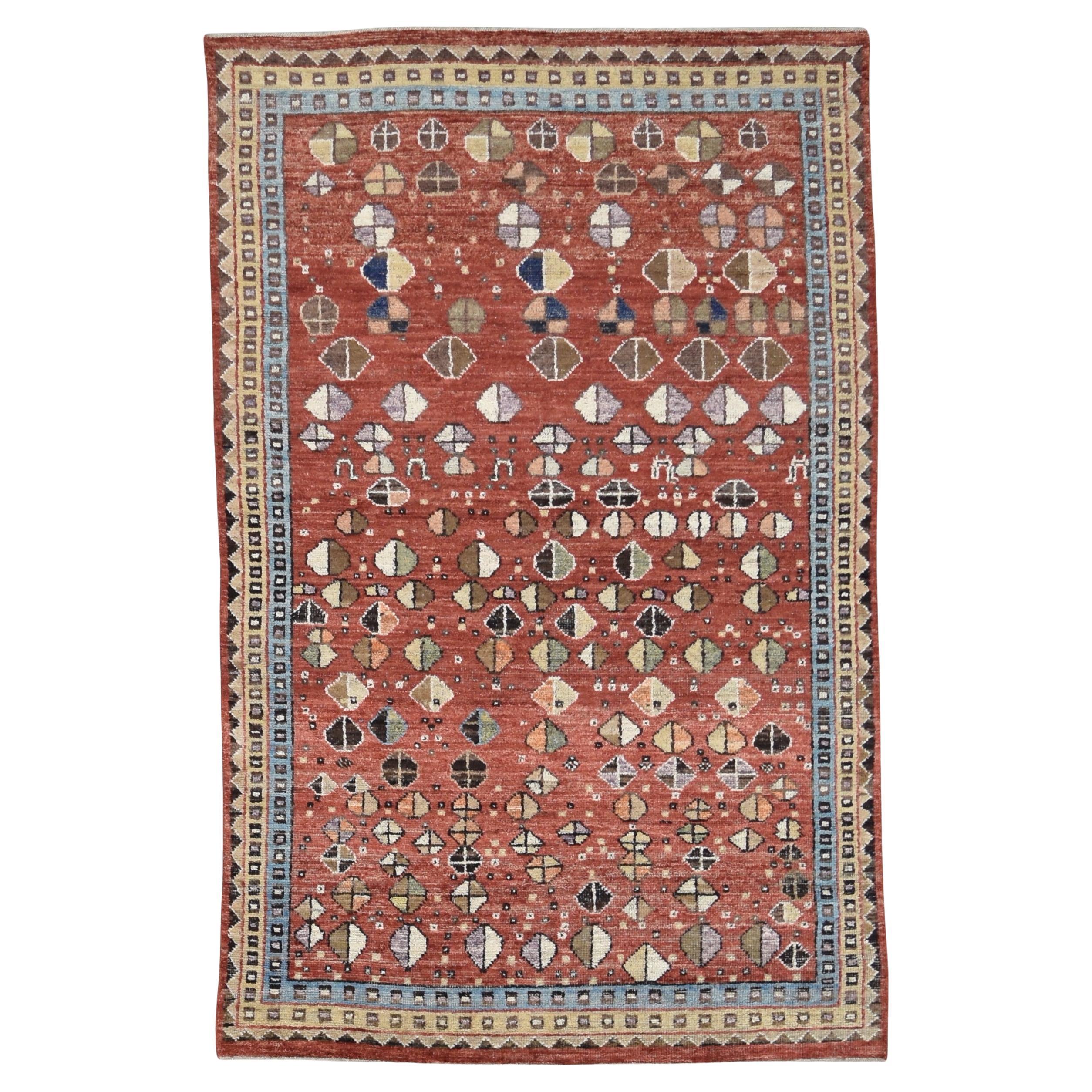 Geometrischer Teppich mit Stammesmuster und raffinierten ästhetischen blauen und roten Wollteppichen 5'9''x9''