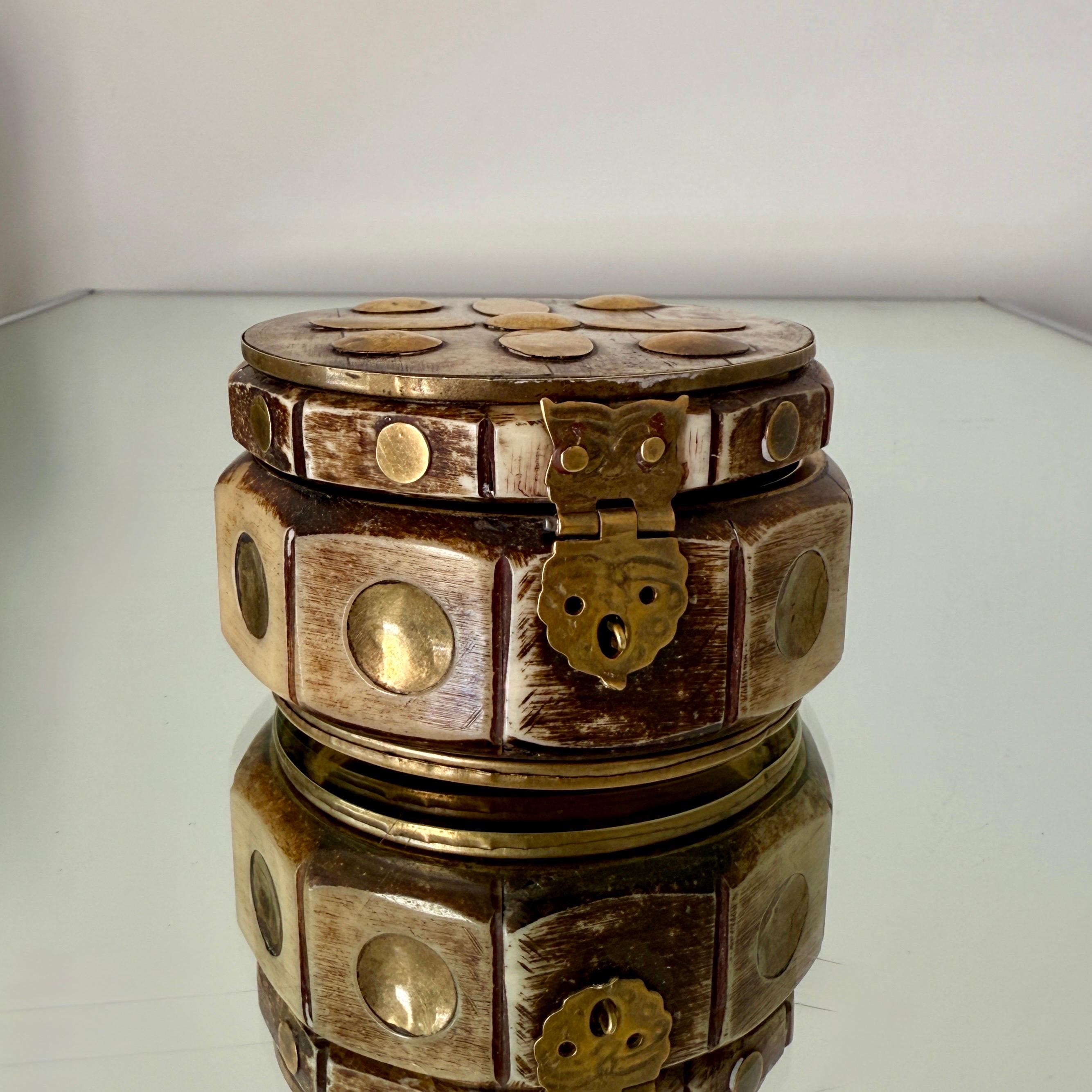 Moroccan Geometric Trinket Box in Brass with Bone Inlay, Handcrafted in Morocco, 1970's For Sale