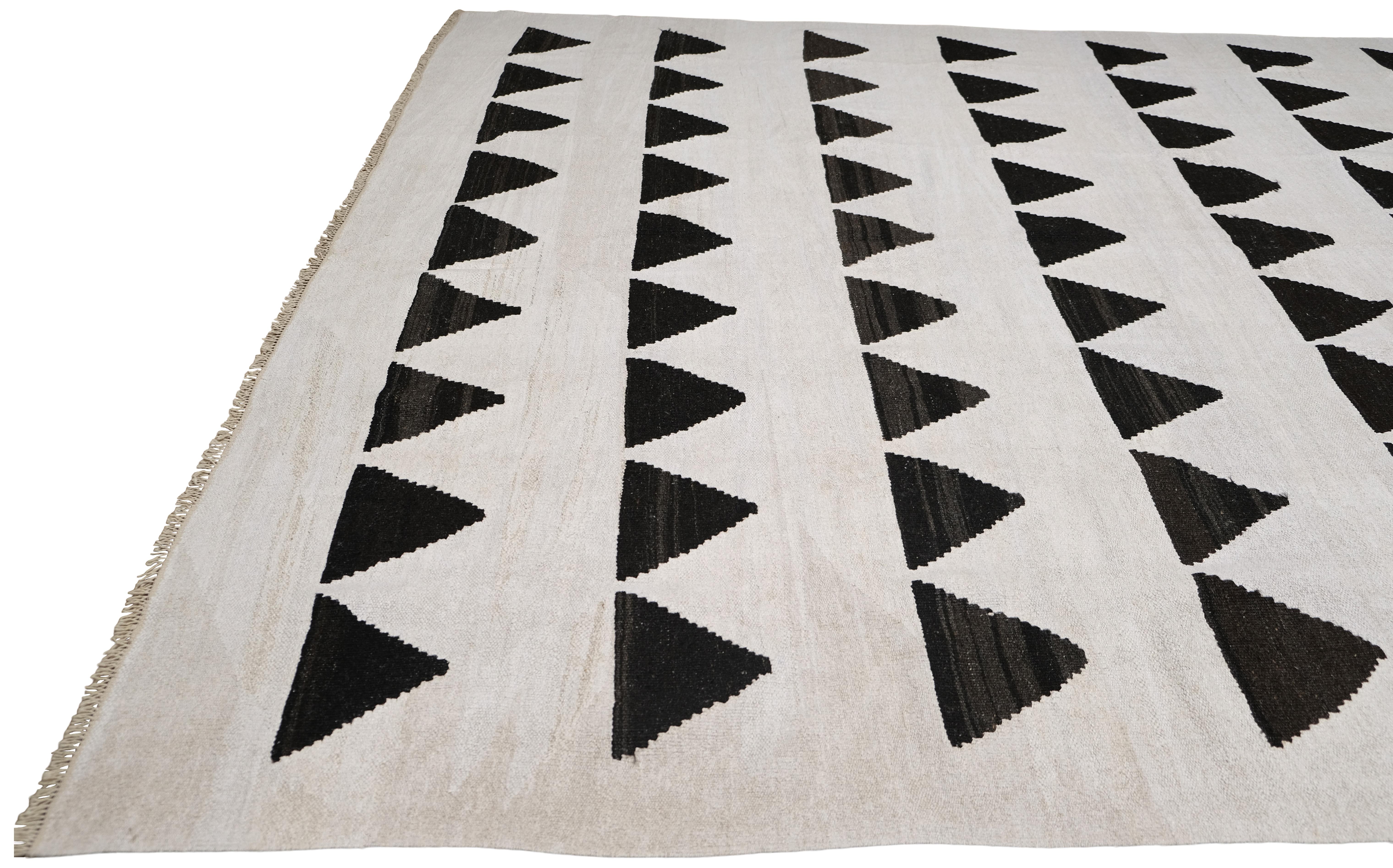 Hand-Woven Geometric Turkish Hemp Kilim 8'5''x12'2'' For Sale