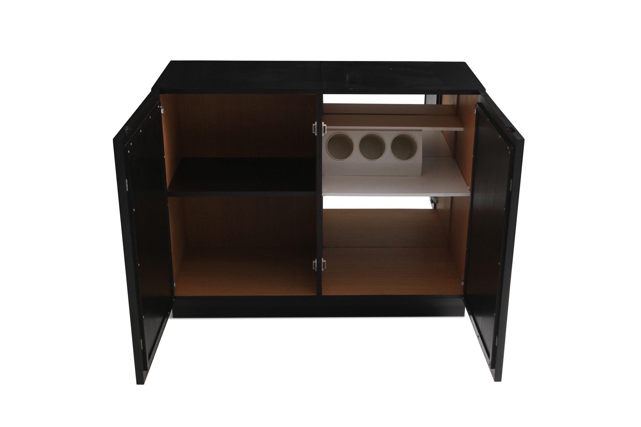Geometric Two-Door Cabinet in Ebonized Oak In Good Condition In Antwerp, BE