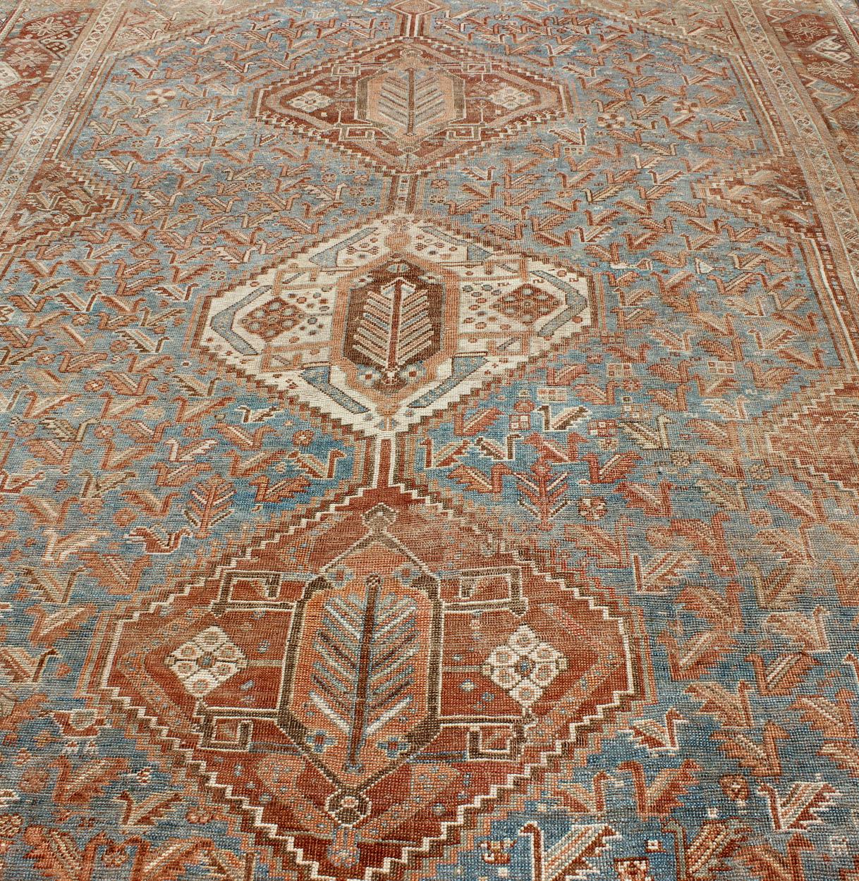 Geometric Vintage Persian Shiraz Rug with Tri-Medallion Design in Shades of Red For Sale 2