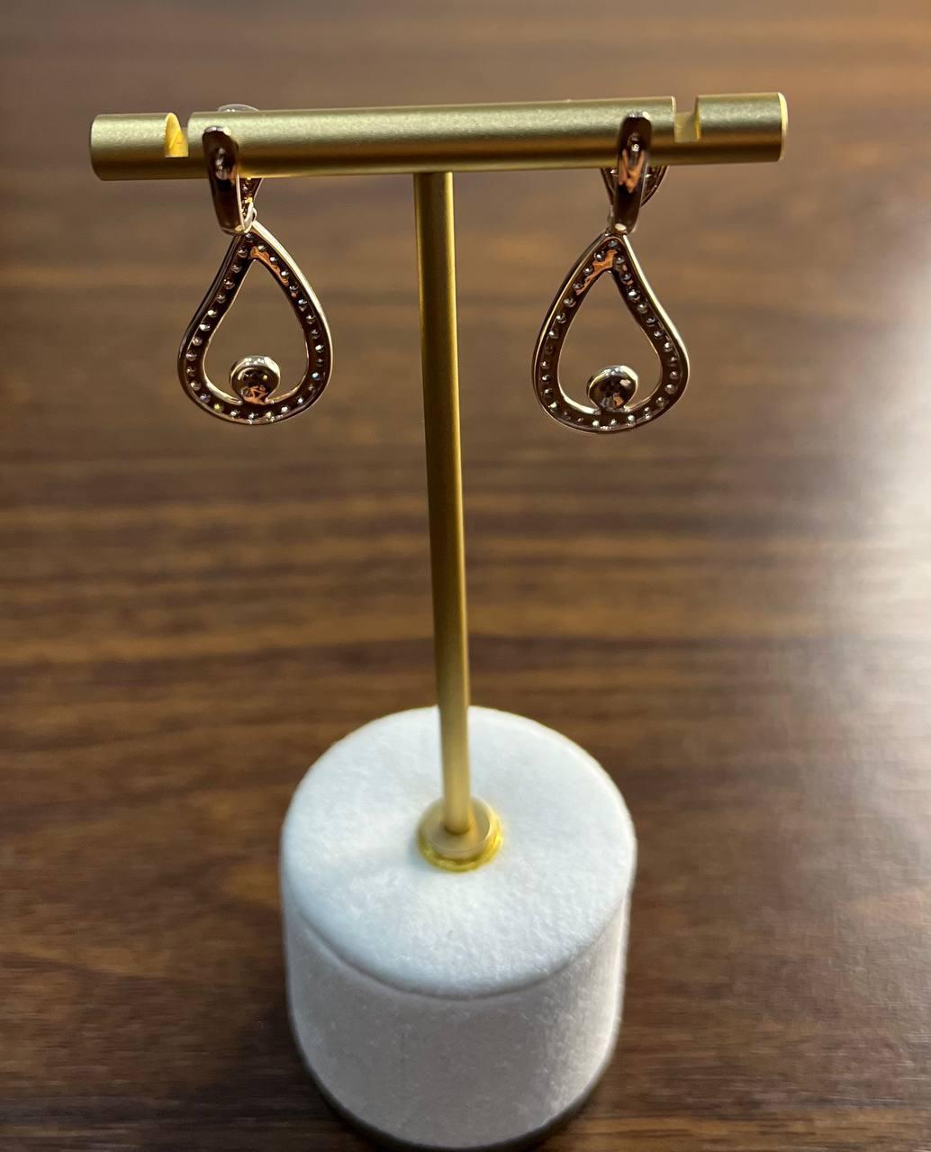 Mixed Cut Geometric Wave Leaf Water Shape White Champagne Diamond 14K Yellow Gold Earrings For Sale