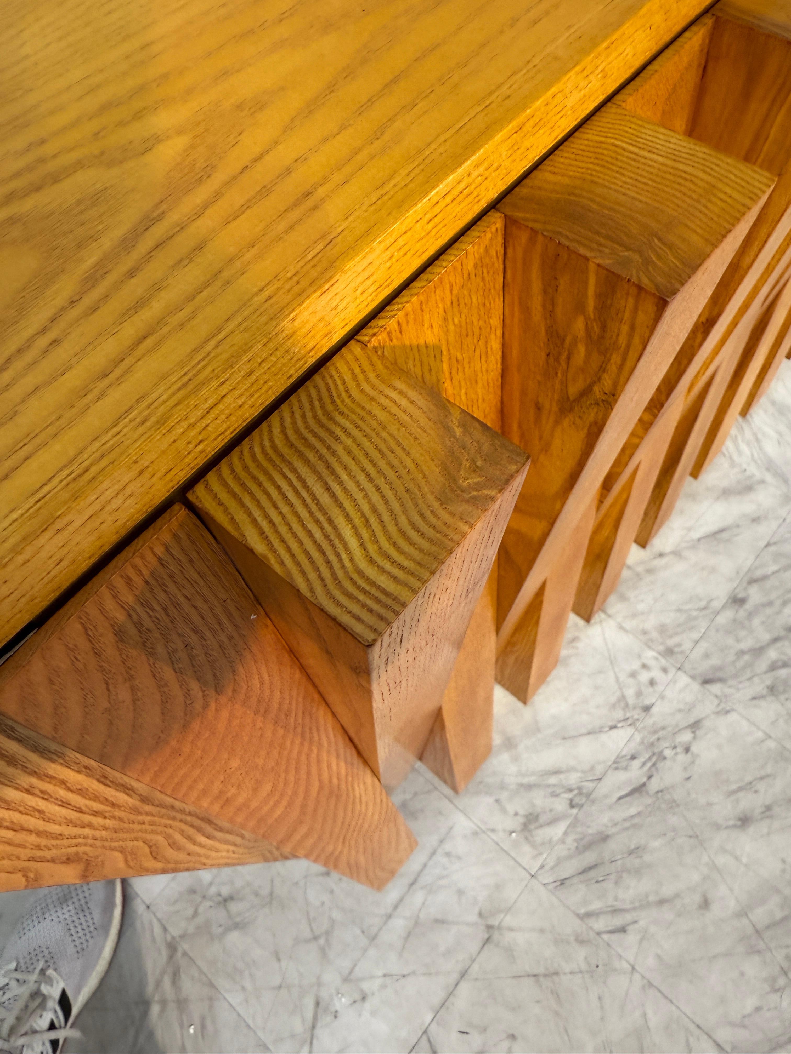 Geometric Wood Credenza with Brass Base en vente 4