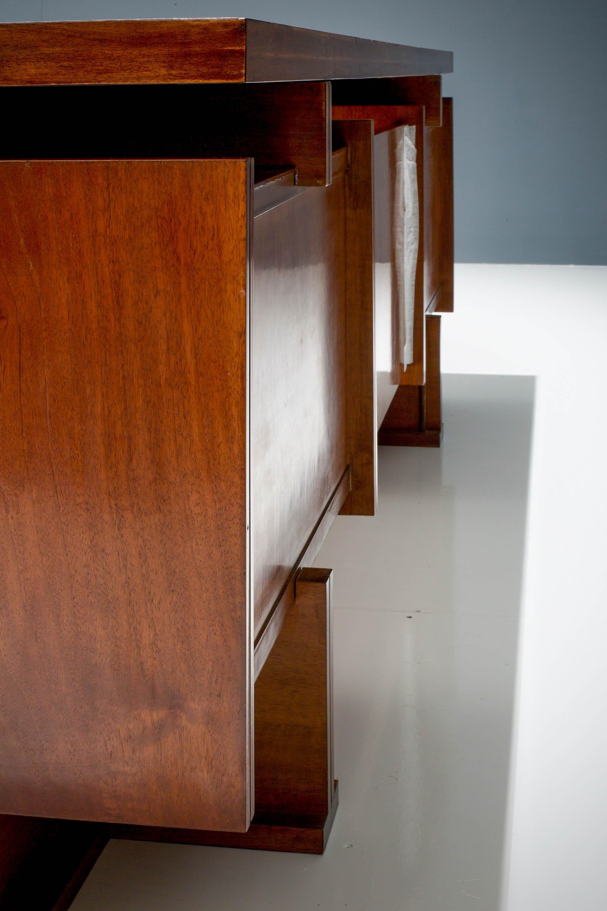 Italian Geometric Writing Desk / Sideboard in Walnut and Brass, Italy, 1950s For Sale