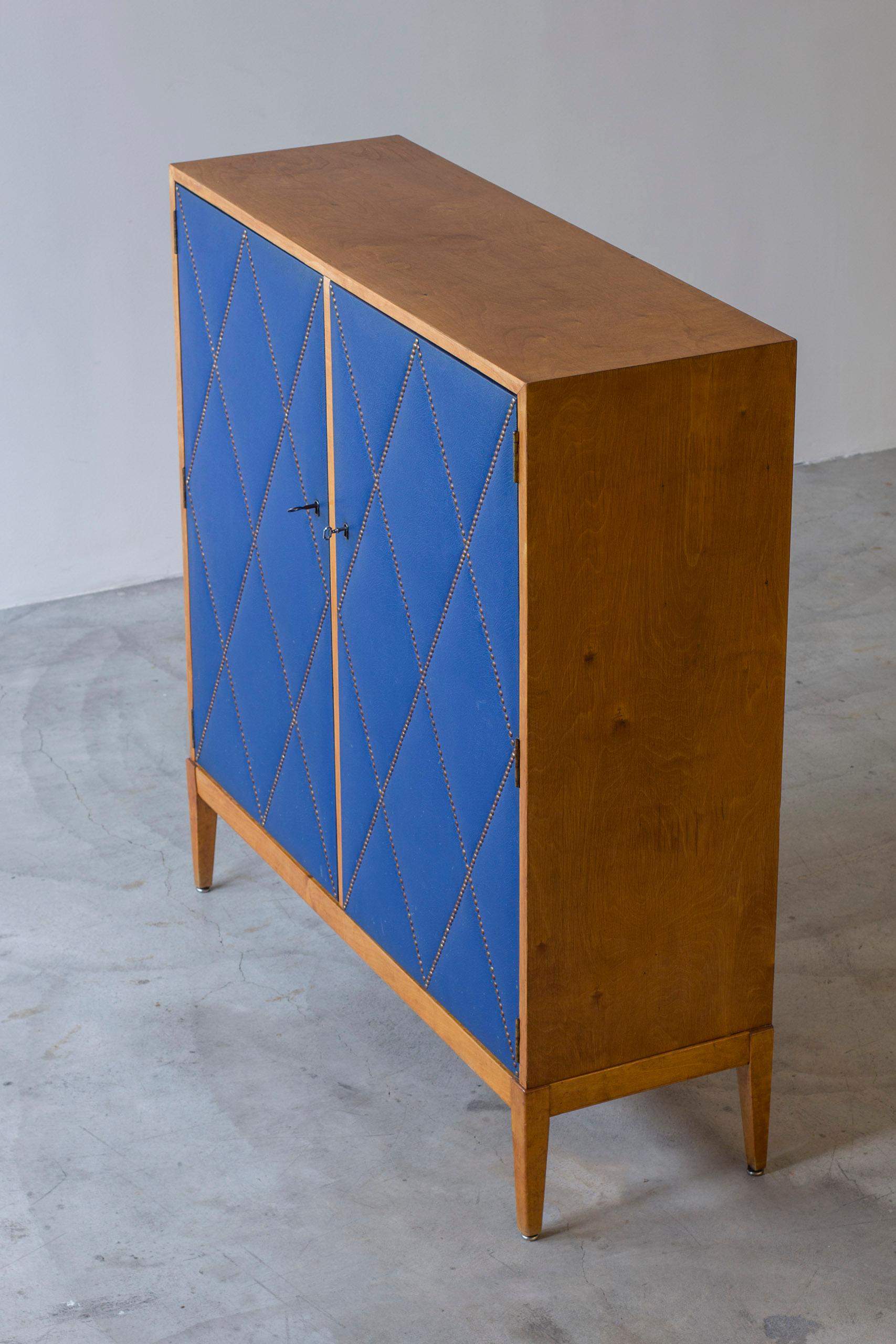 Geometrical blue cabinet attributed to Otto Schulz  and Boet, 1940s In Good Condition For Sale In Hägersten, SE