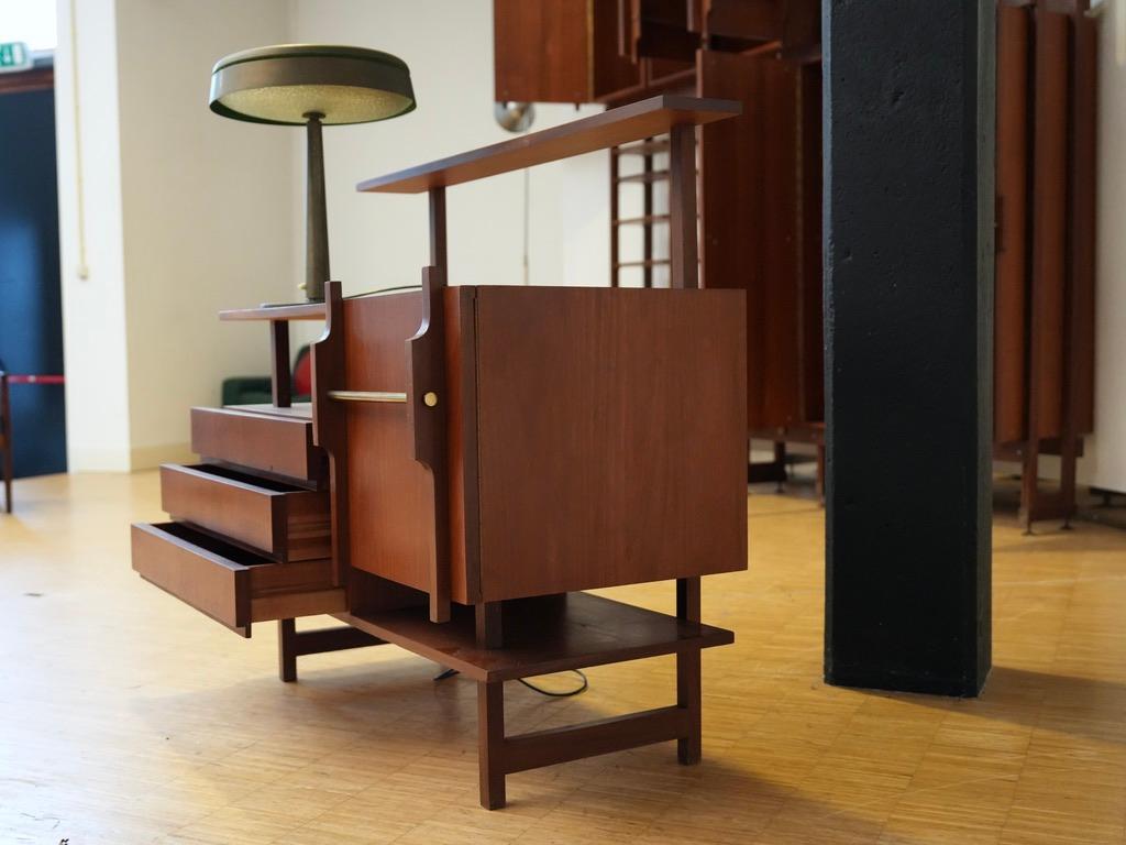 Mid-20th Century Geometrical Credenza in Wood and Brass, Italy 1960's For Sale