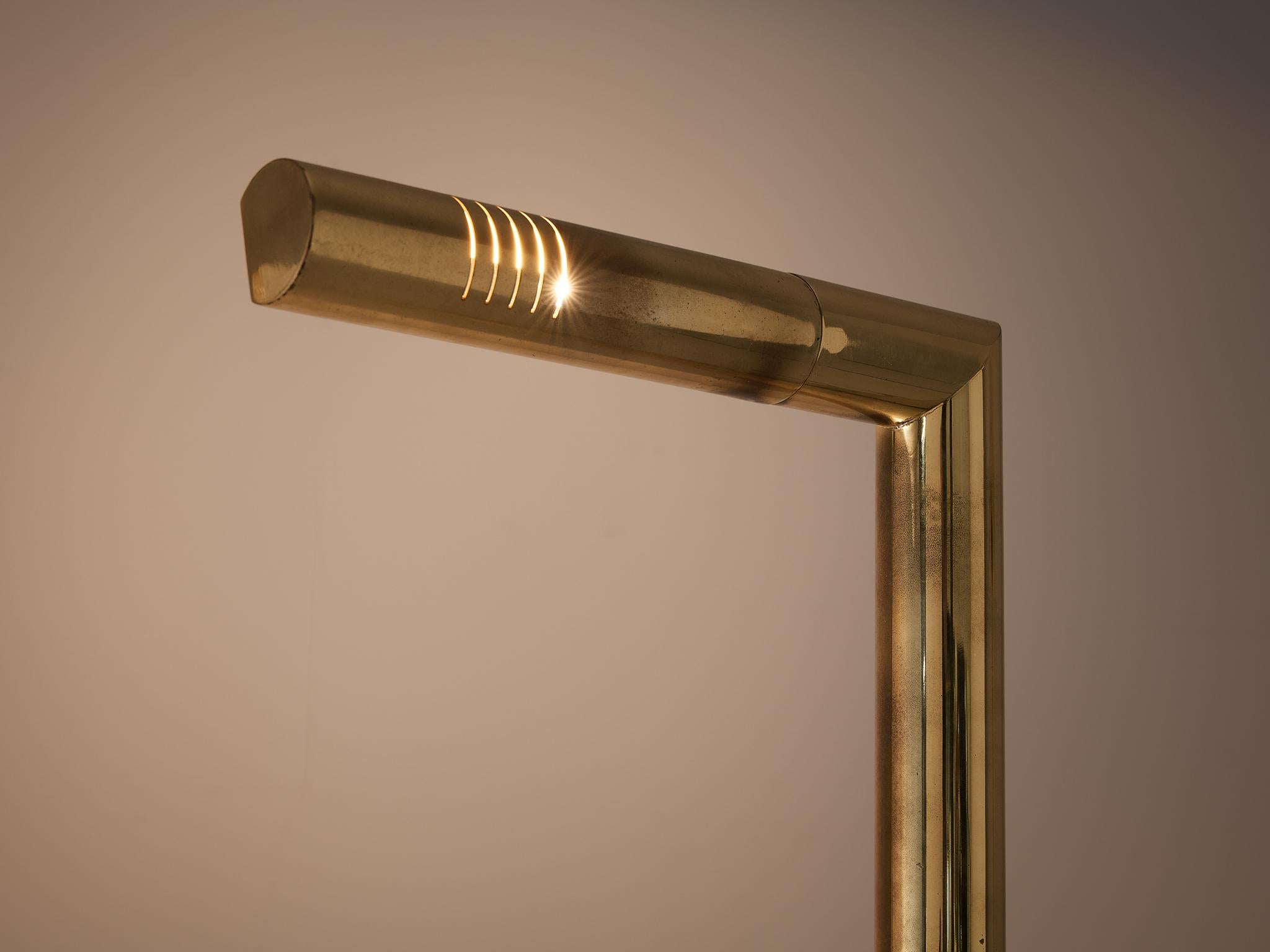 Geometrical Floor Lamp in Brass In Good Condition In Waalwijk, NL