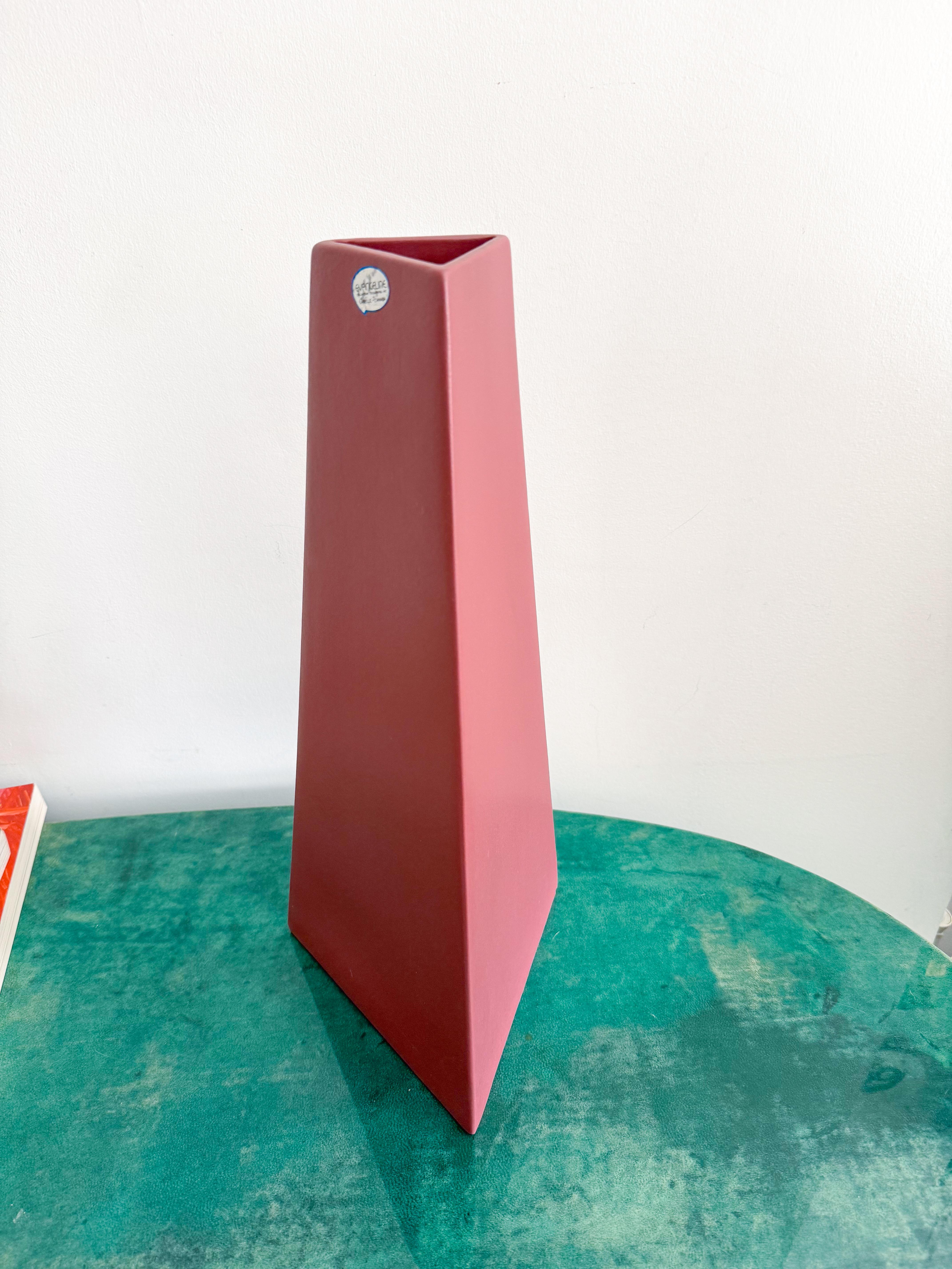 Canadian Geometrical Rose Ceramic Vase by Evangeline, Quebec 1970s – Postmodern Memphis For Sale