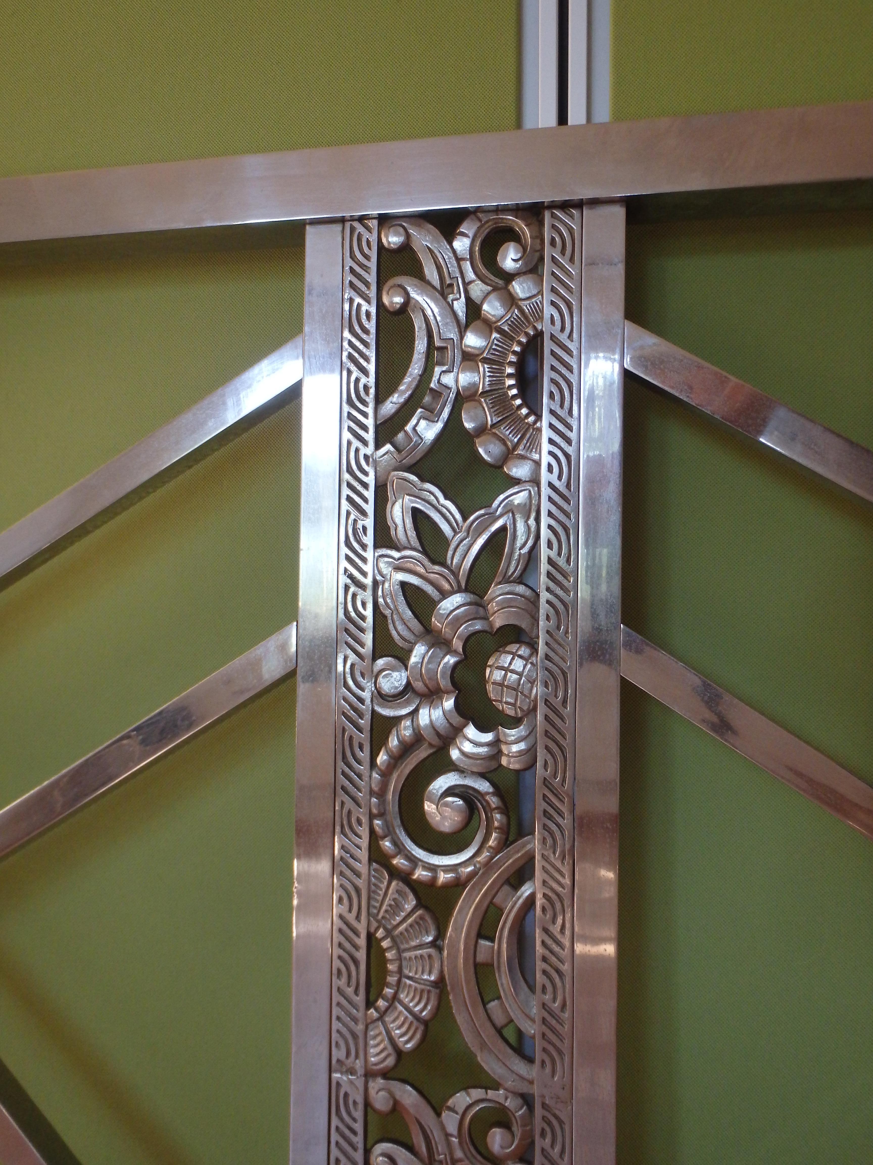 Brass Geometrical spanish Art Deco nickel bed head and foot part with floral ornaments For Sale